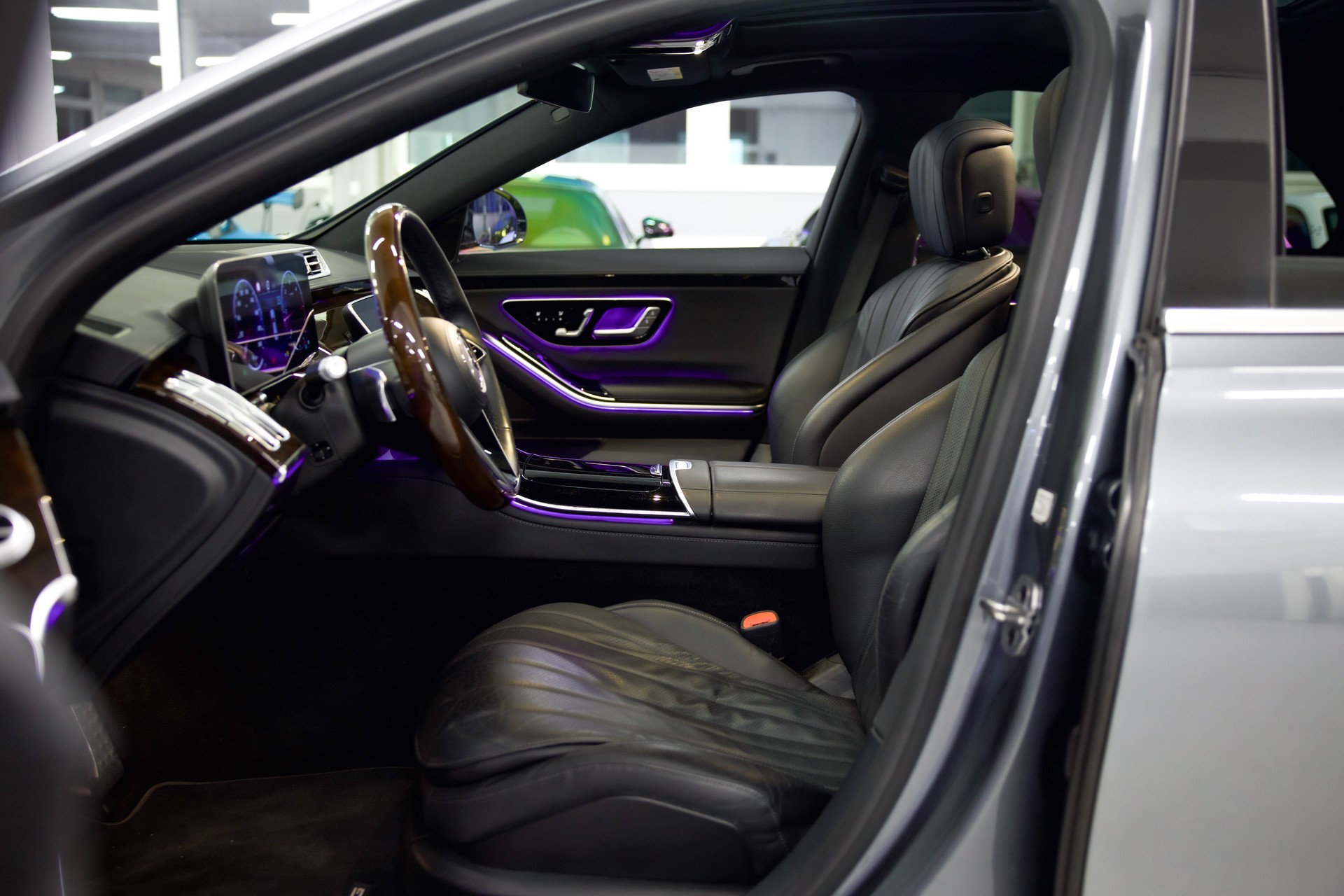 MERCEDES-BENZ S 350 d 4Matic AMG Line 9G-Tronic-image-18