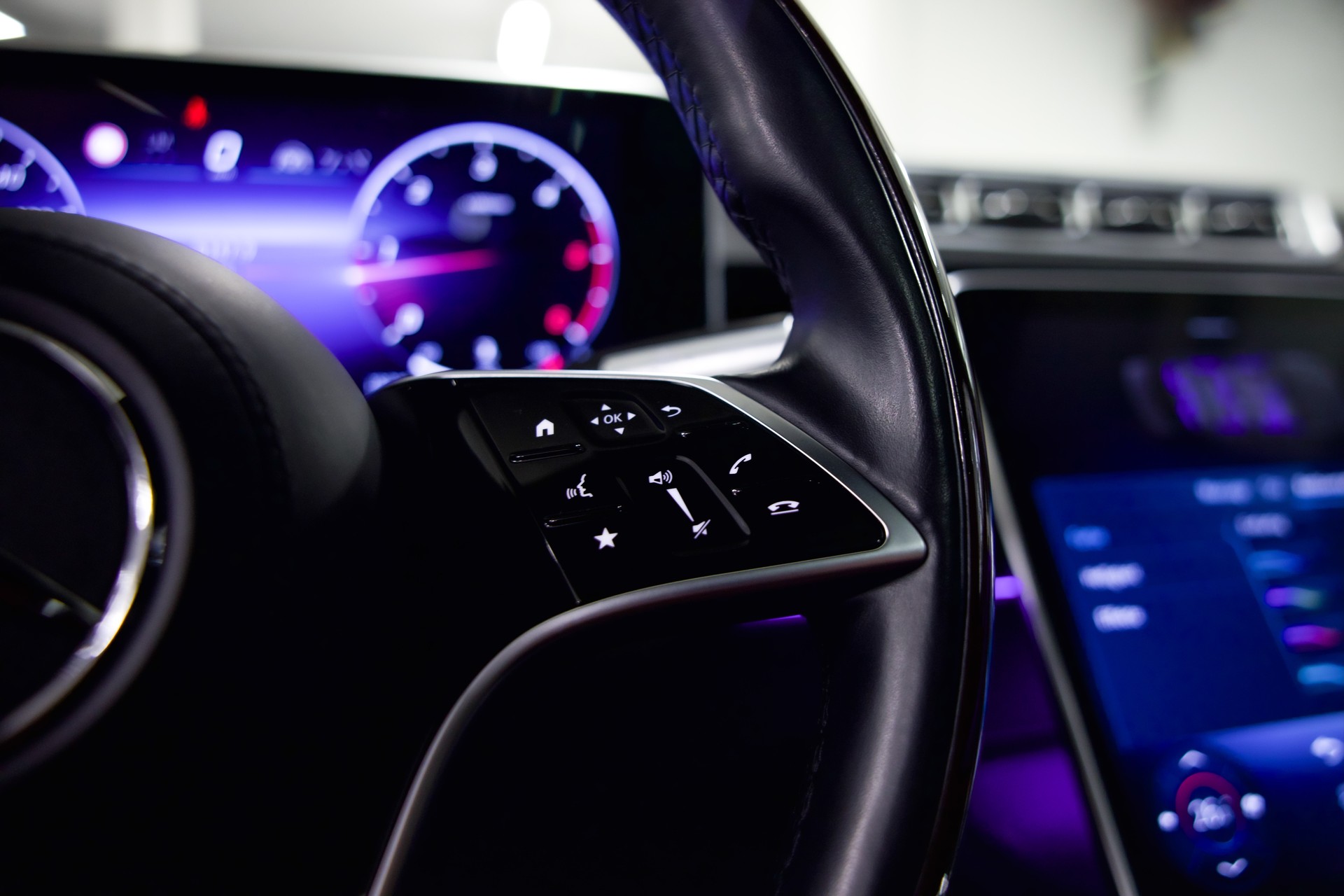 MERCEDES-BENZ S 350 d 4Matic AMG Line 9G-Tronic-image-27