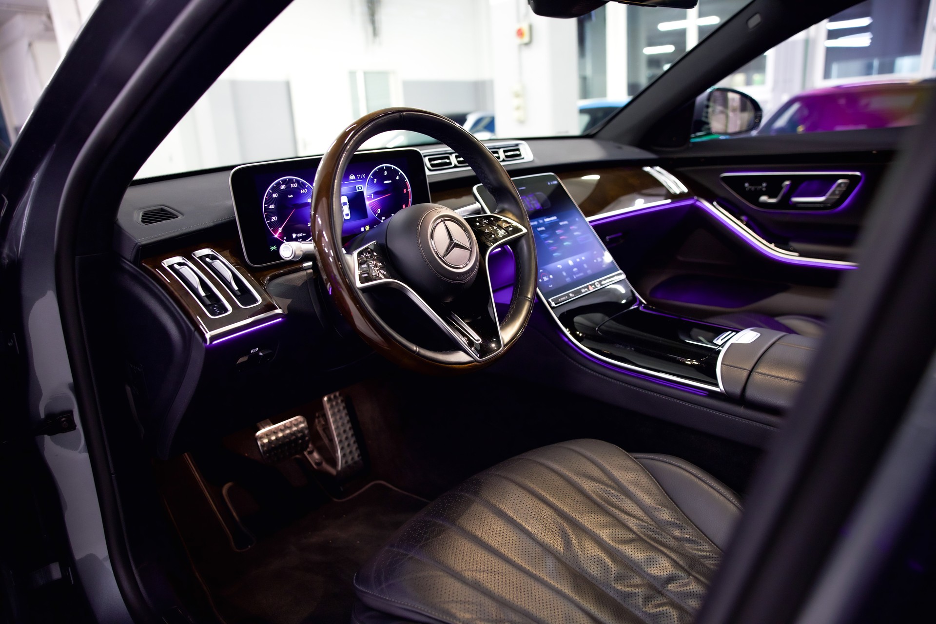 MERCEDES-BENZ S 350 d 4Matic AMG Line 9G-Tronic-image-17