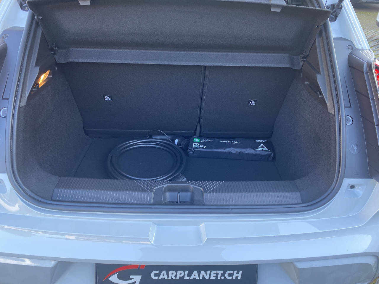 RENAULT R5 E-Tech Comfort Range techno-image-9