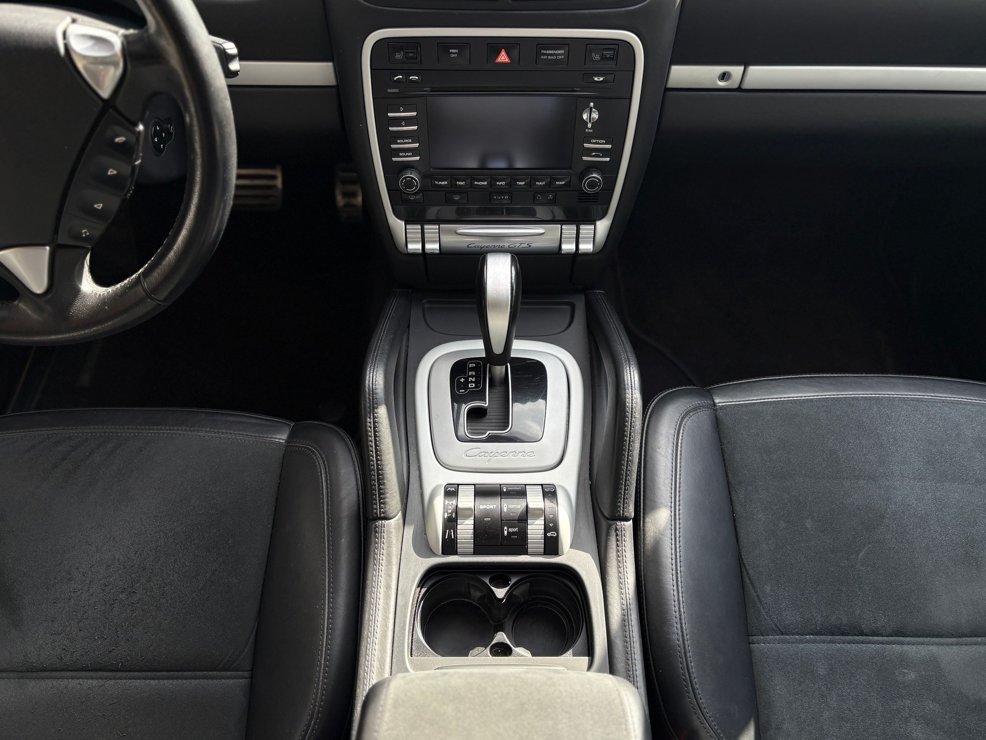 PORSCHE Cayenne GTS Tiptronic-image-12