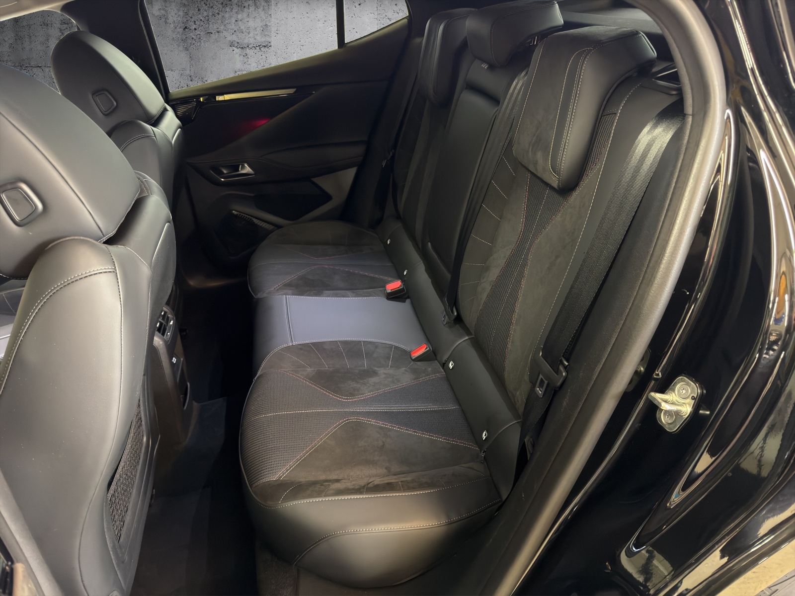 DS AUTOMOBILES DS 4 1.6 E-Tense Ligne Noire-image-22
