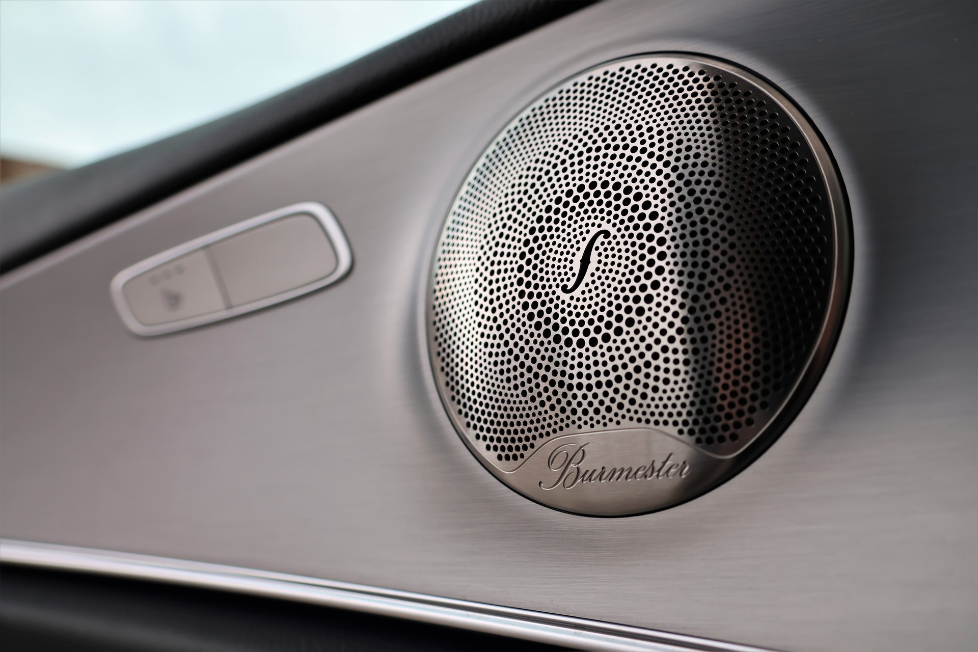 MERCEDES-BENZ E 220 d All-Terrain 4Matic Avantgarde 9G-Tronic (CH)-image-11
