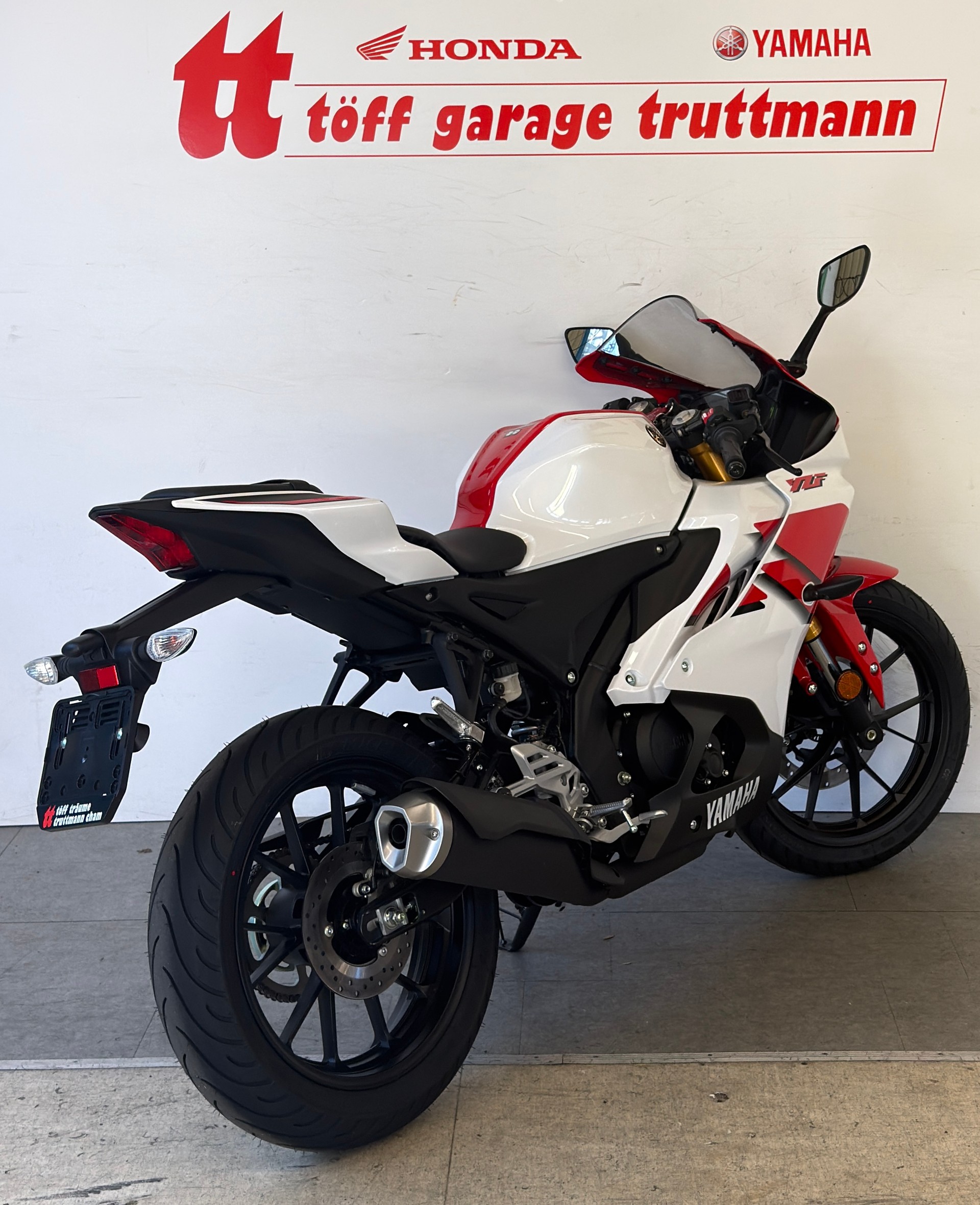 YAMAHA YZF-R 125 ABS-image-3