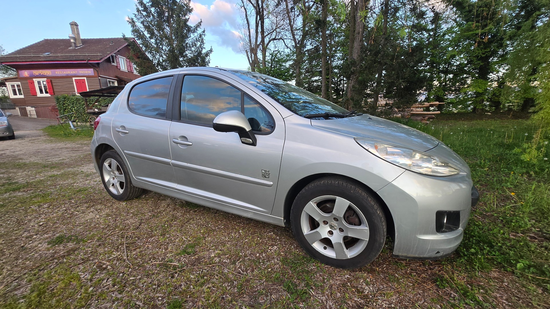 PEUGEOT 207 1.6 16V Sport Automatic-image-11