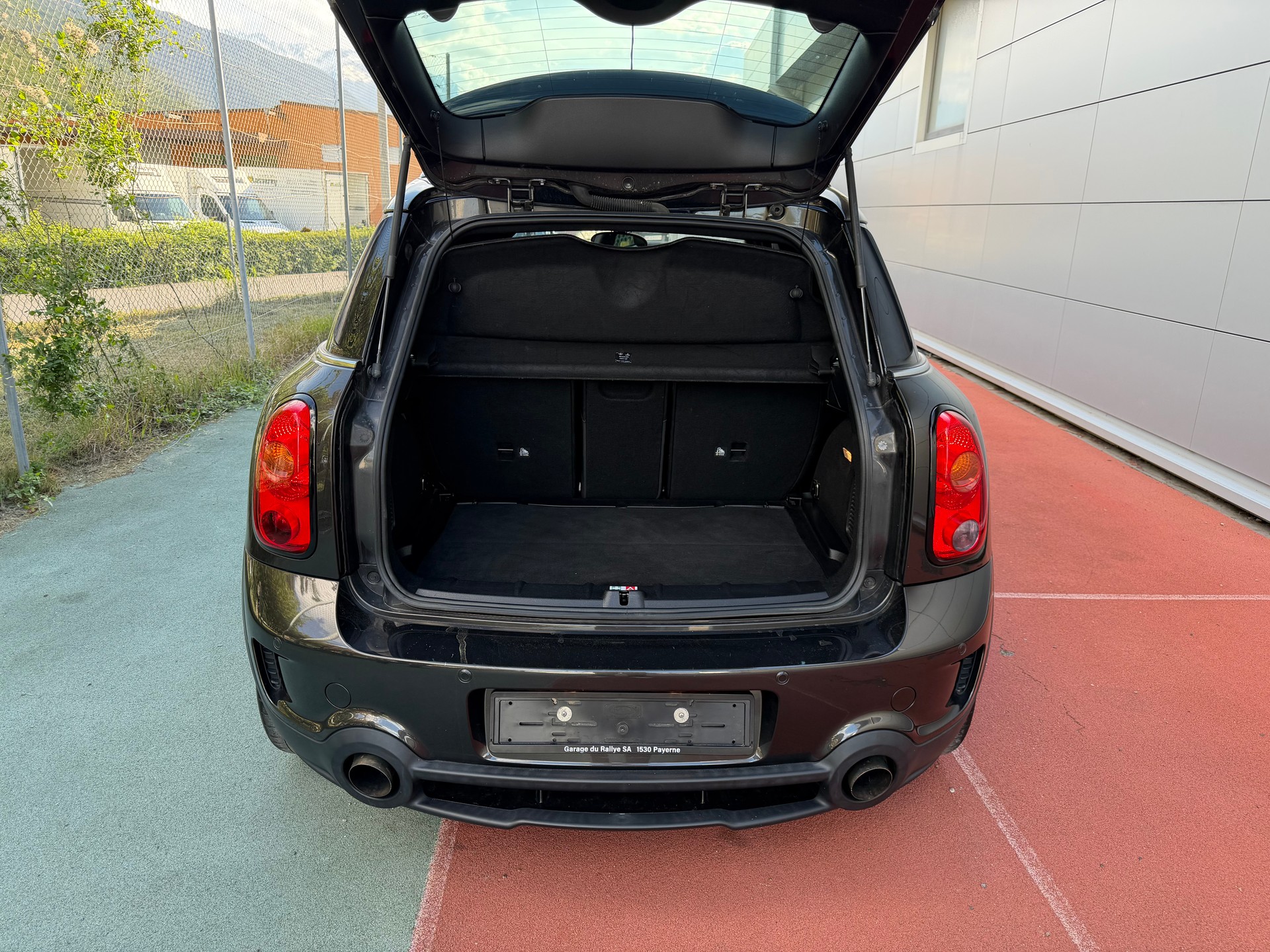 MINI Countryman John Cooper Works ALL4 Snowhill-image-12
