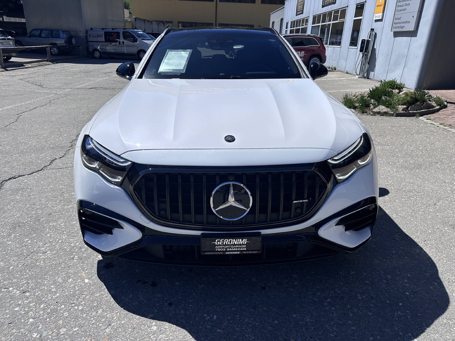 MERCEDES-BENZ E 53 Hybrid AMG 4matic+ Kombi-showroom-element-3