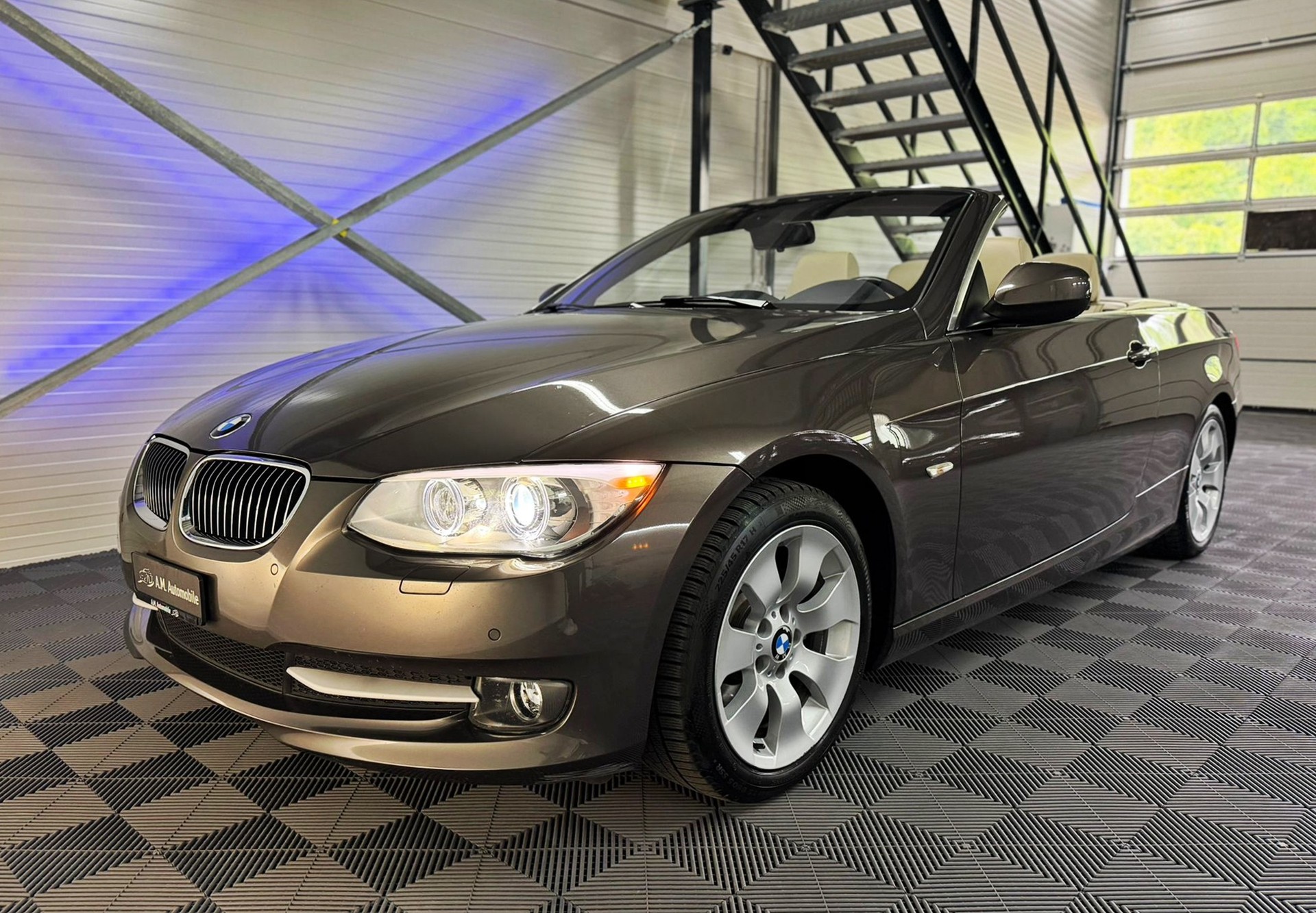BMW 325i Cabriolet Steptronic-image-12