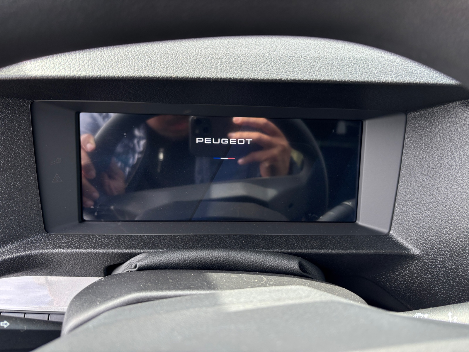 PEUGEOT Expert 2.2 BlueHDi 150 S&S Long EAT8-image-9