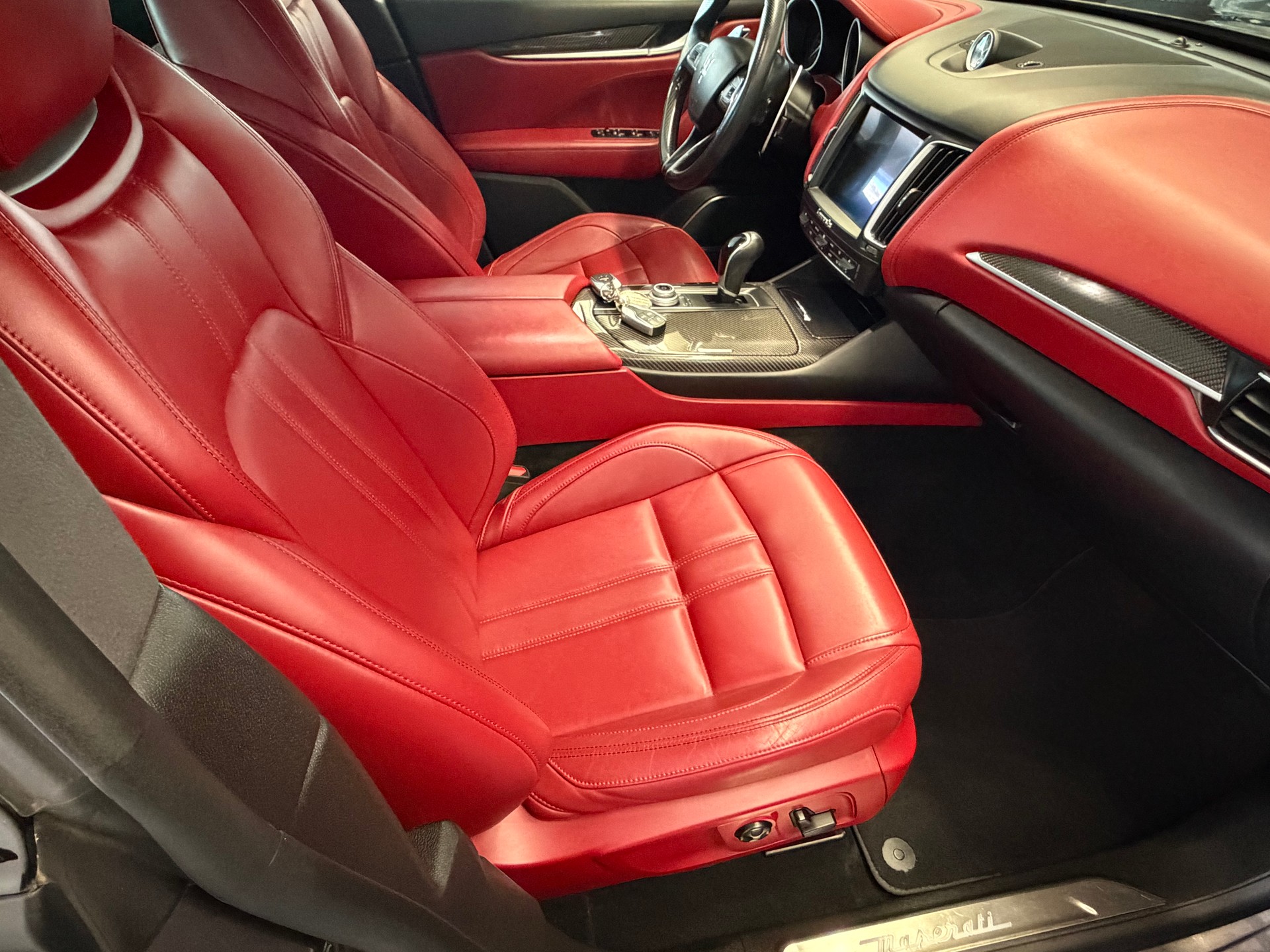 MASERATI Levante S 3.0 V6 GranSport Automatica-image-11