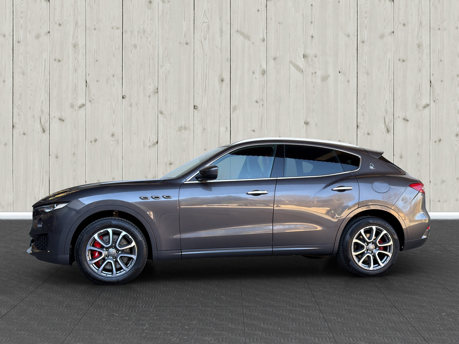 MASERATI Levante S 3.0 V6 GranSport Automatica-image-3