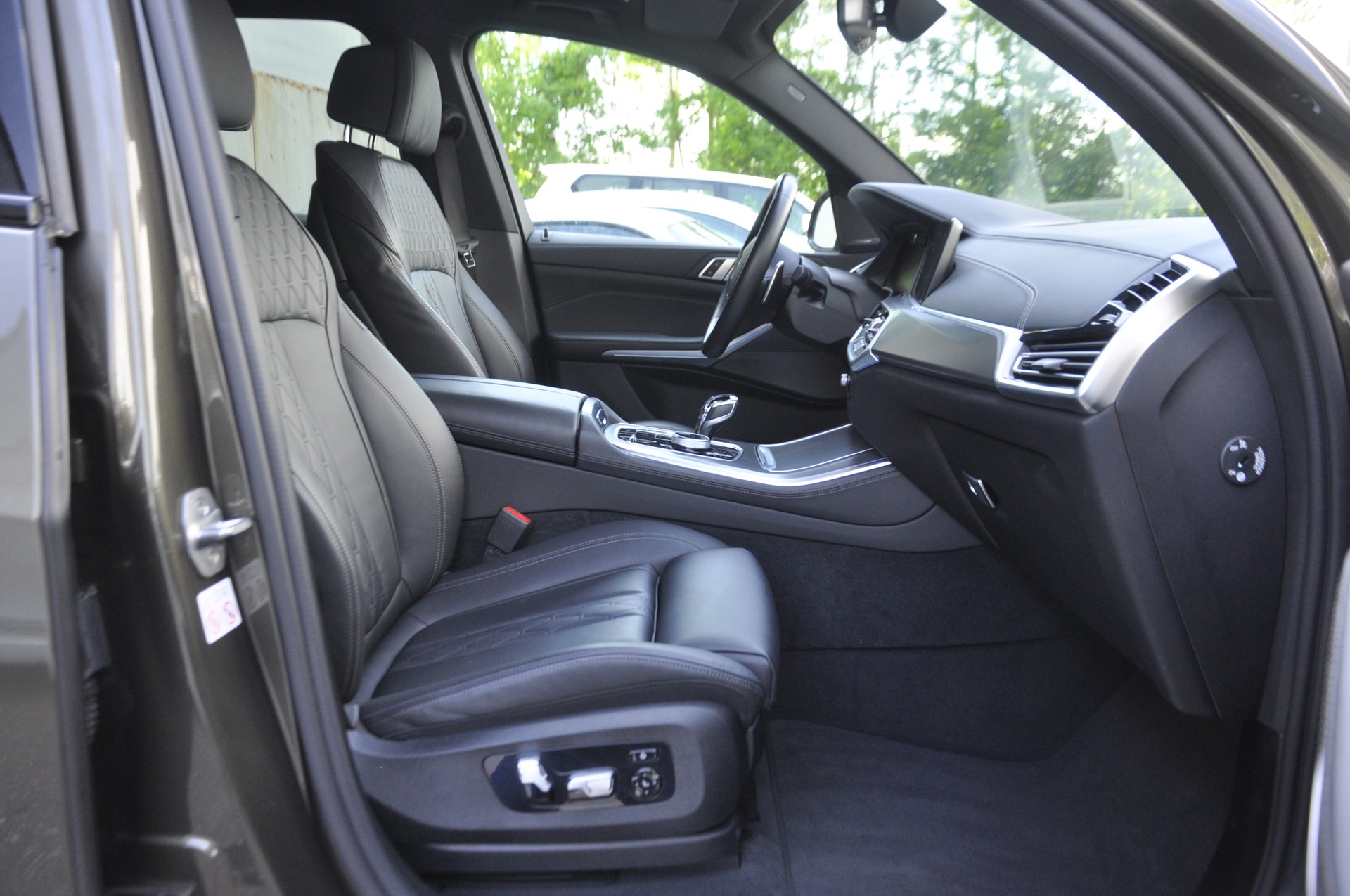 BMW X5 xDrive45e M Sport PLUS Steptronic I Anhängerkupplung I Panoramadach-image-6
