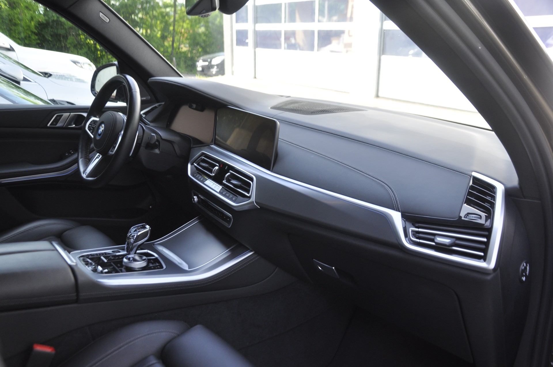 BMW X5 xDrive45e M Sport PLUS Steptronic I Anhängerkupplung I Panoramadach-image-7