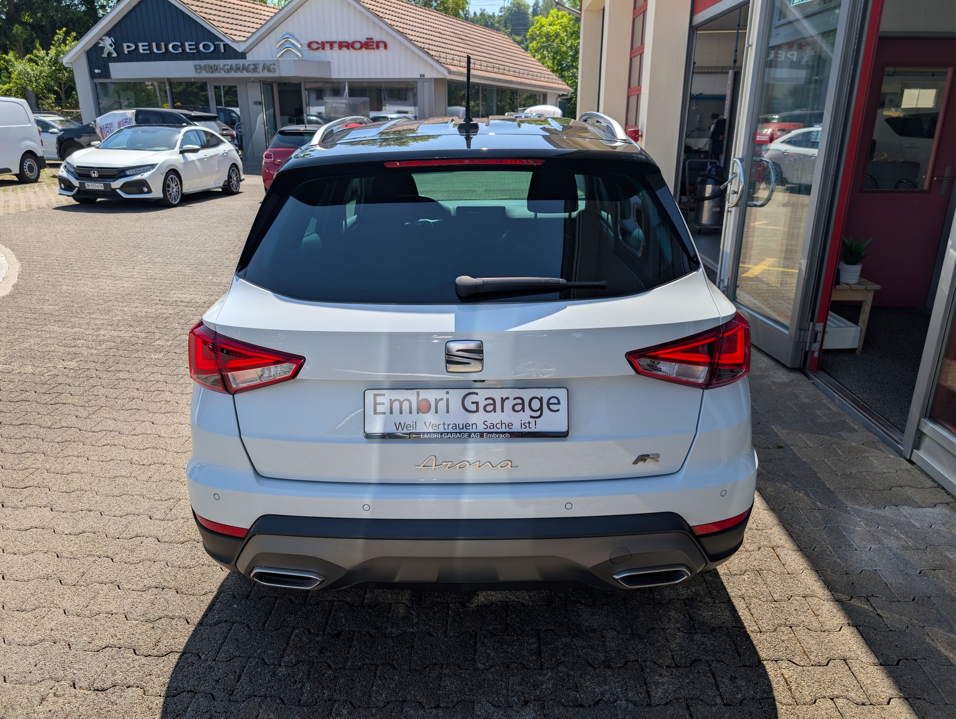 SEAT Arona 1.5 Eco TSI FR DSG-image-5