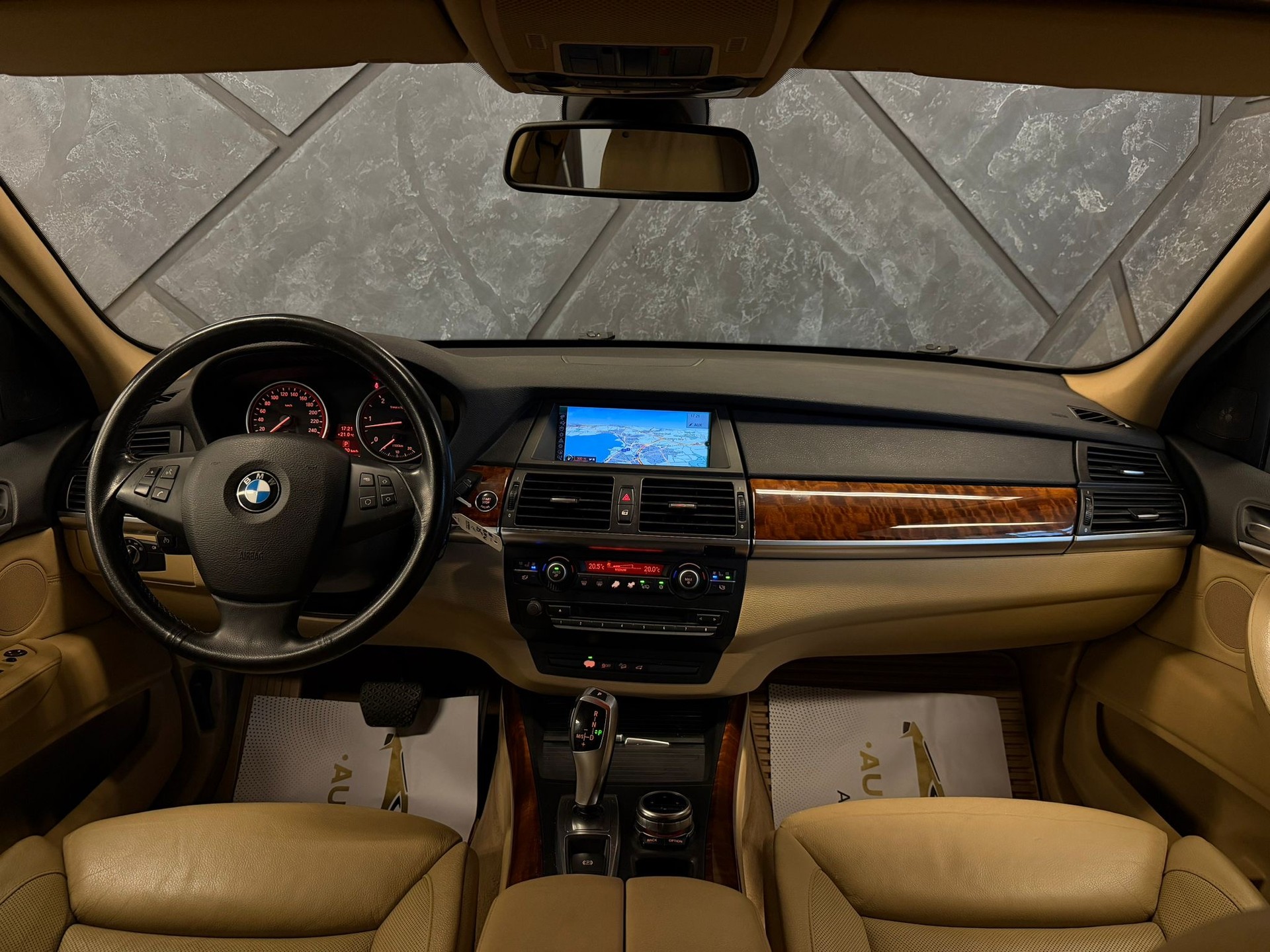 BMW X5 xDrive 40d Steptronic 7 Plätzer-image-8