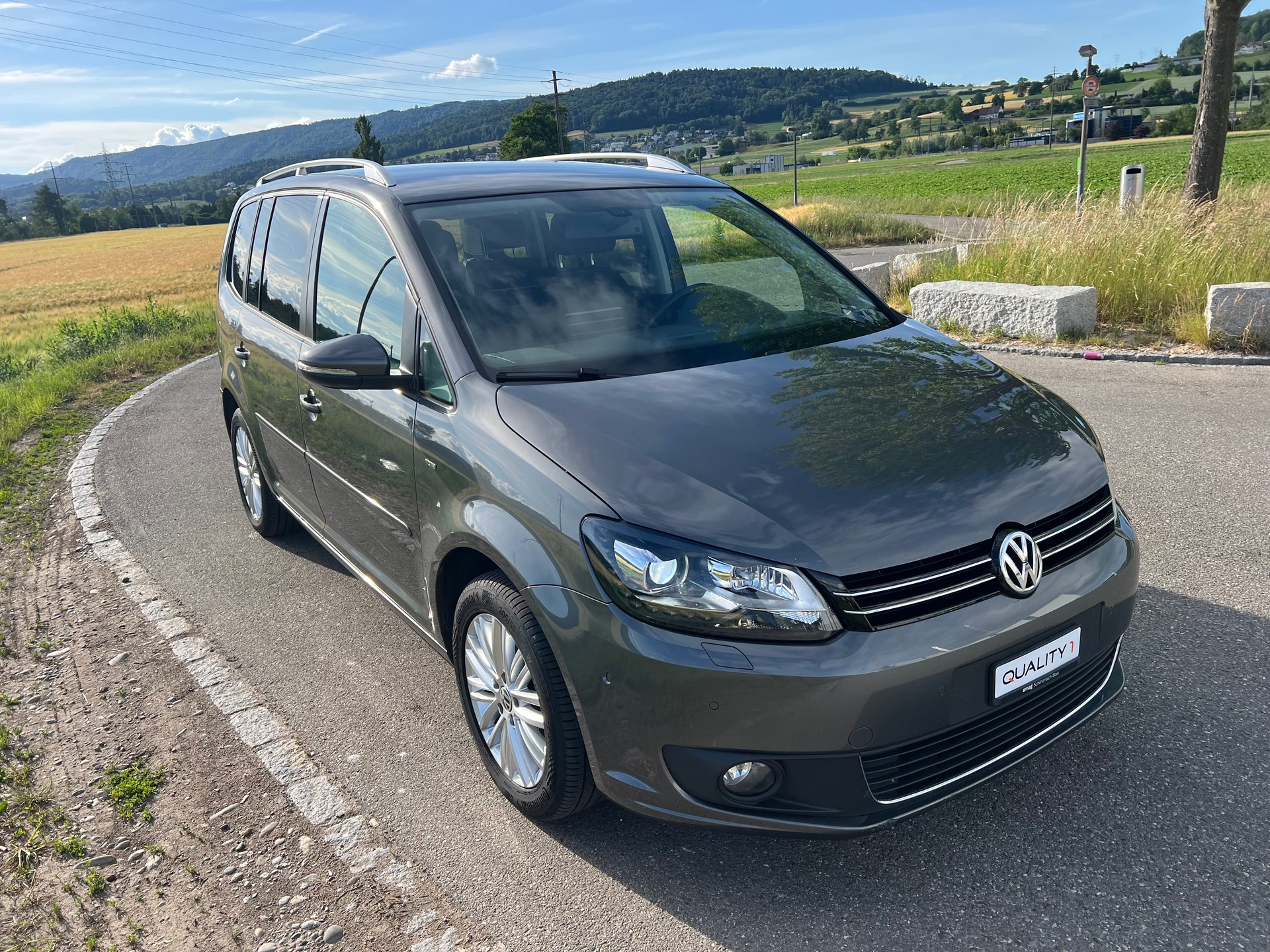 VW Touran 1.4 TSI Cup ** 7 Sitzplätze***Rückfahrkamera ***