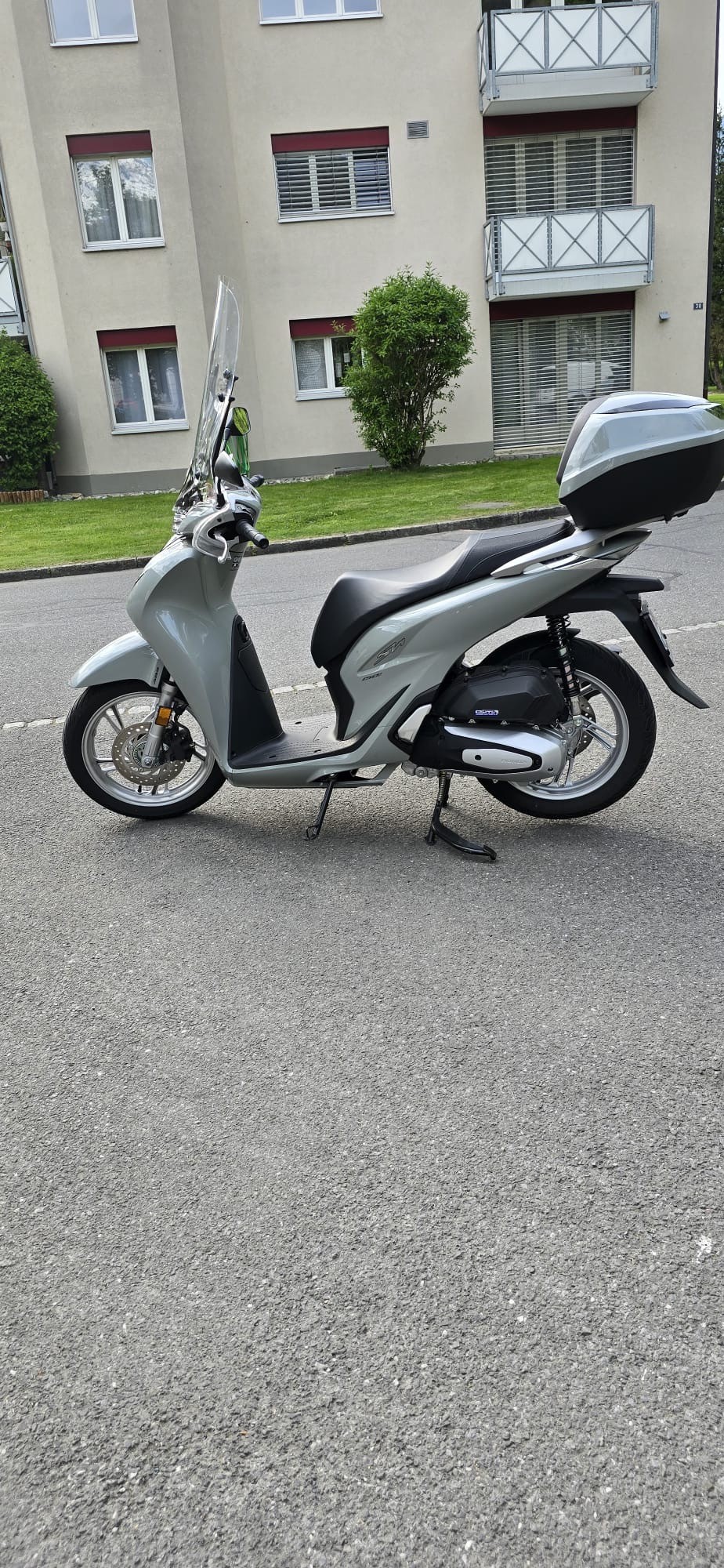 HONDA Honda SH 150 i-image-1