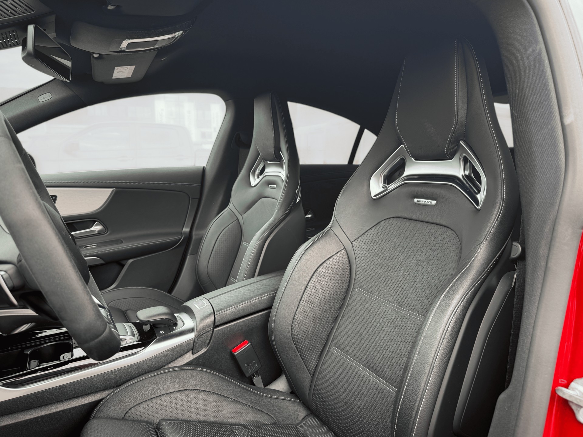 MERCEDES-BENZ CLA 45 S AMG 4Matic+ 8G-DCT-image-11
