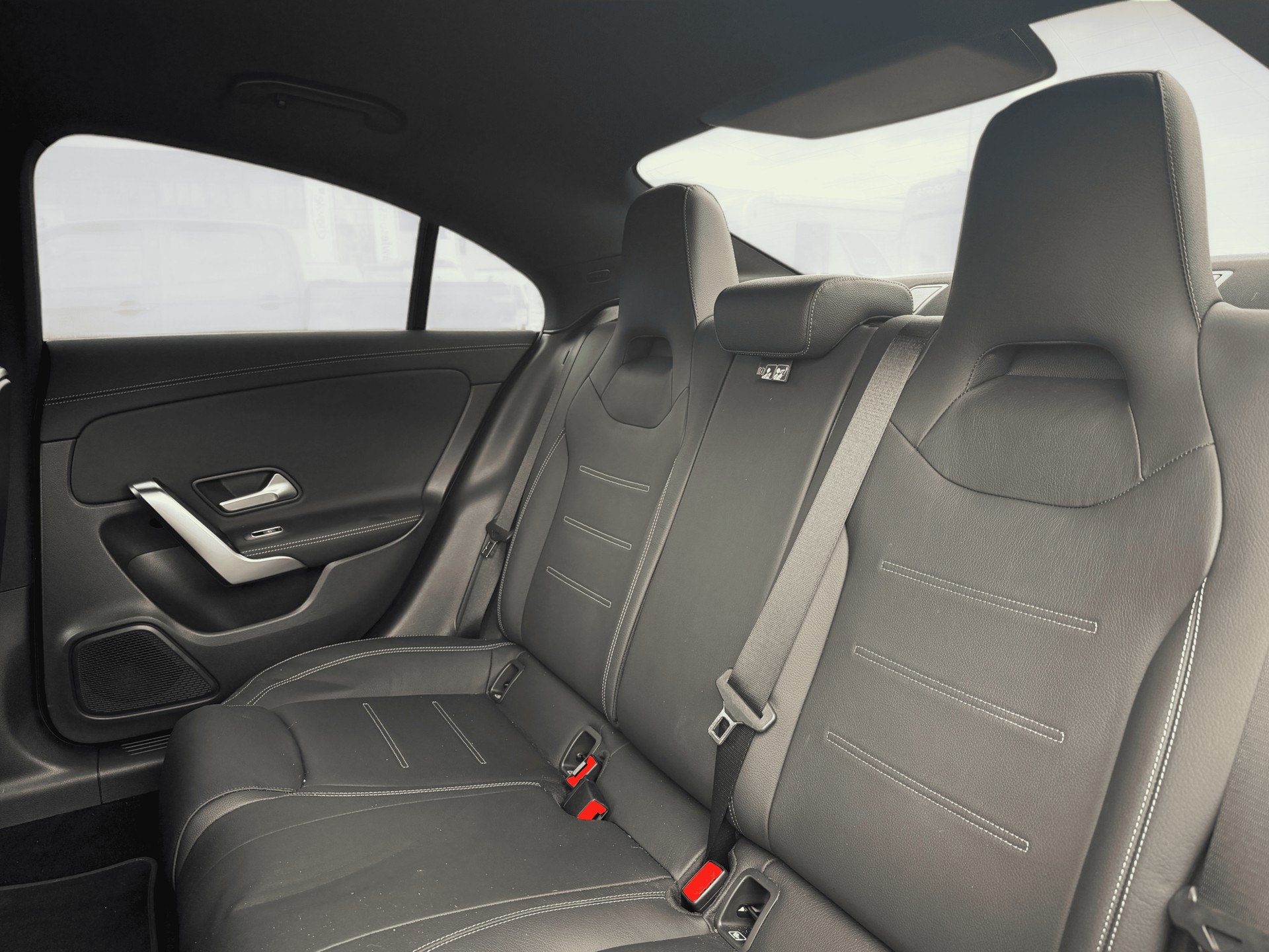 MERCEDES-BENZ CLA 45 S AMG 4Matic+ 8G-DCT-image-13