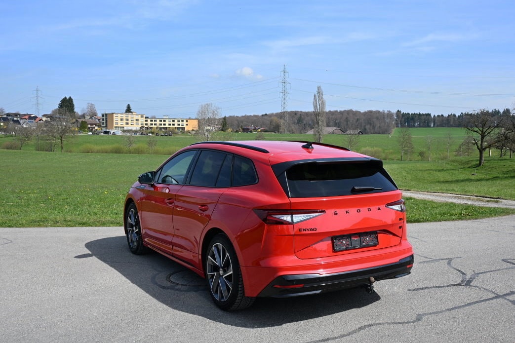 SKODA Enyaq iV 80x SportLine-image-3