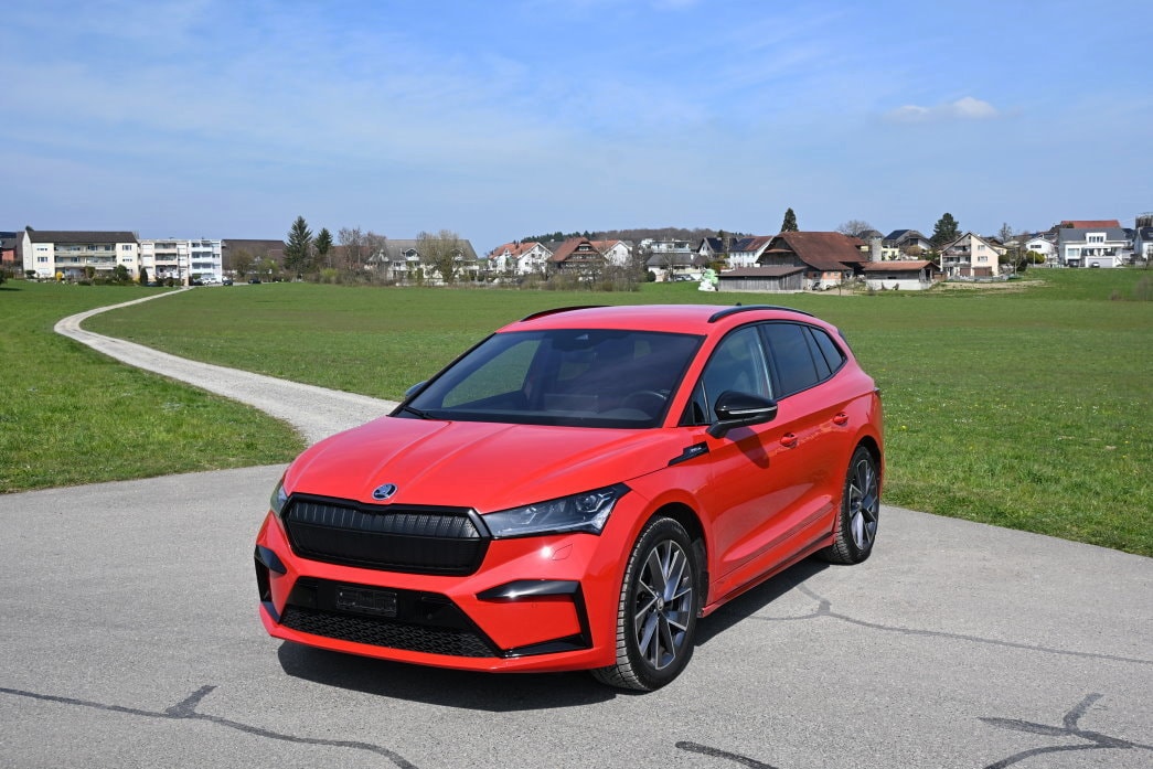 SKODA Enyaq iV 80x SportLine
