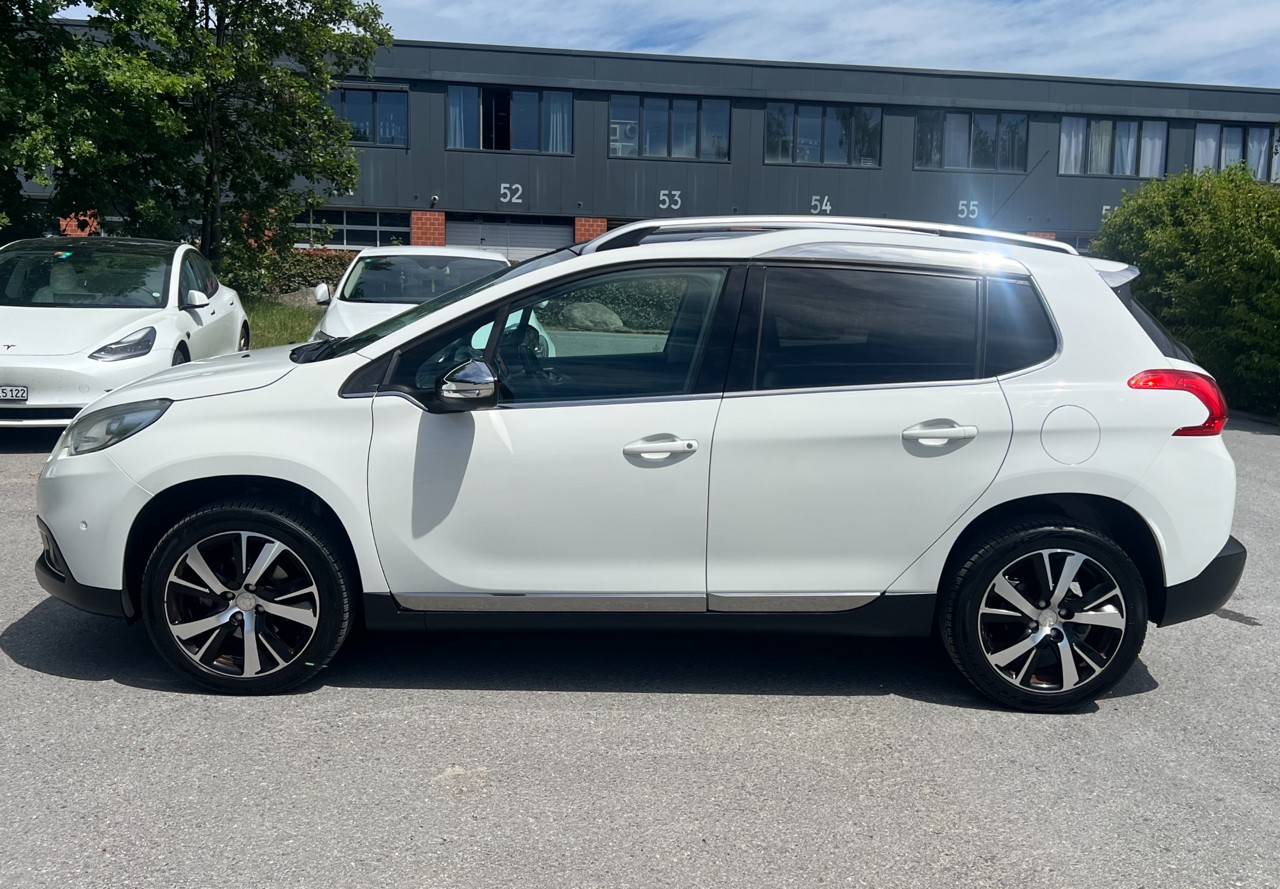 PEUGEOT 2008 1.6 VTI Allure-image-4
