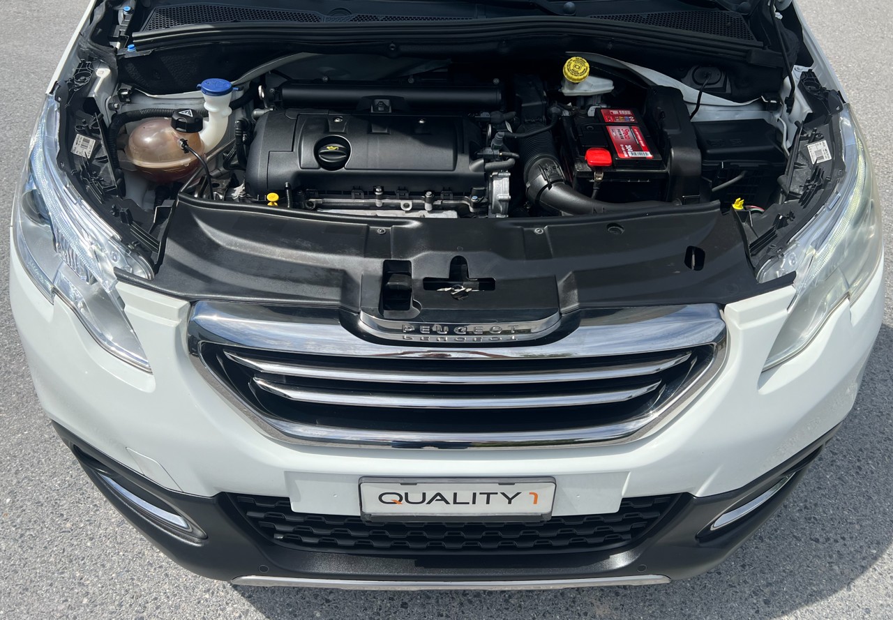 PEUGEOT 2008 1.6 VTI Allure-image-13