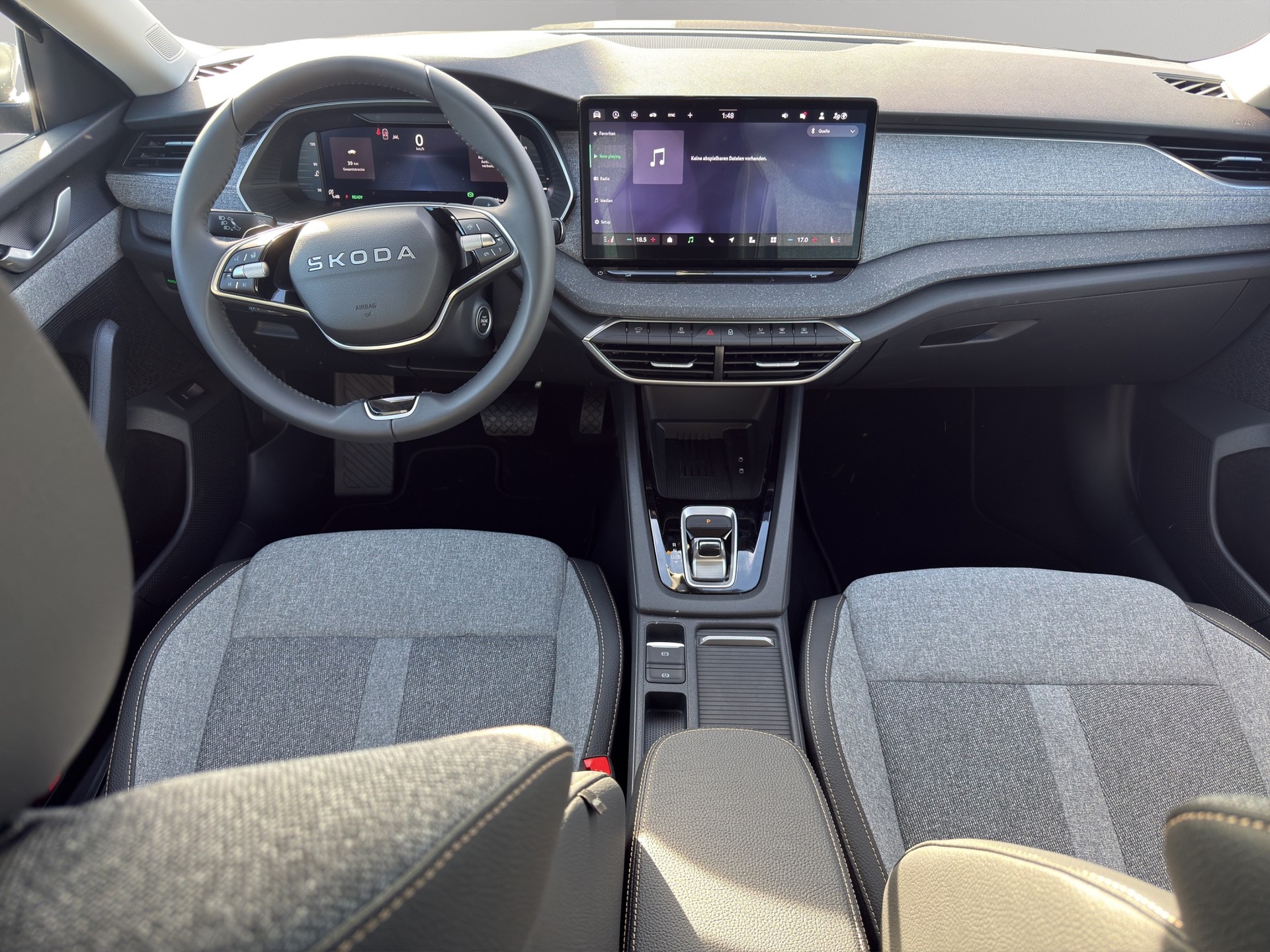 SKODA Octavia Combi 1.5 TSI mHEV DSG Selection-image-10