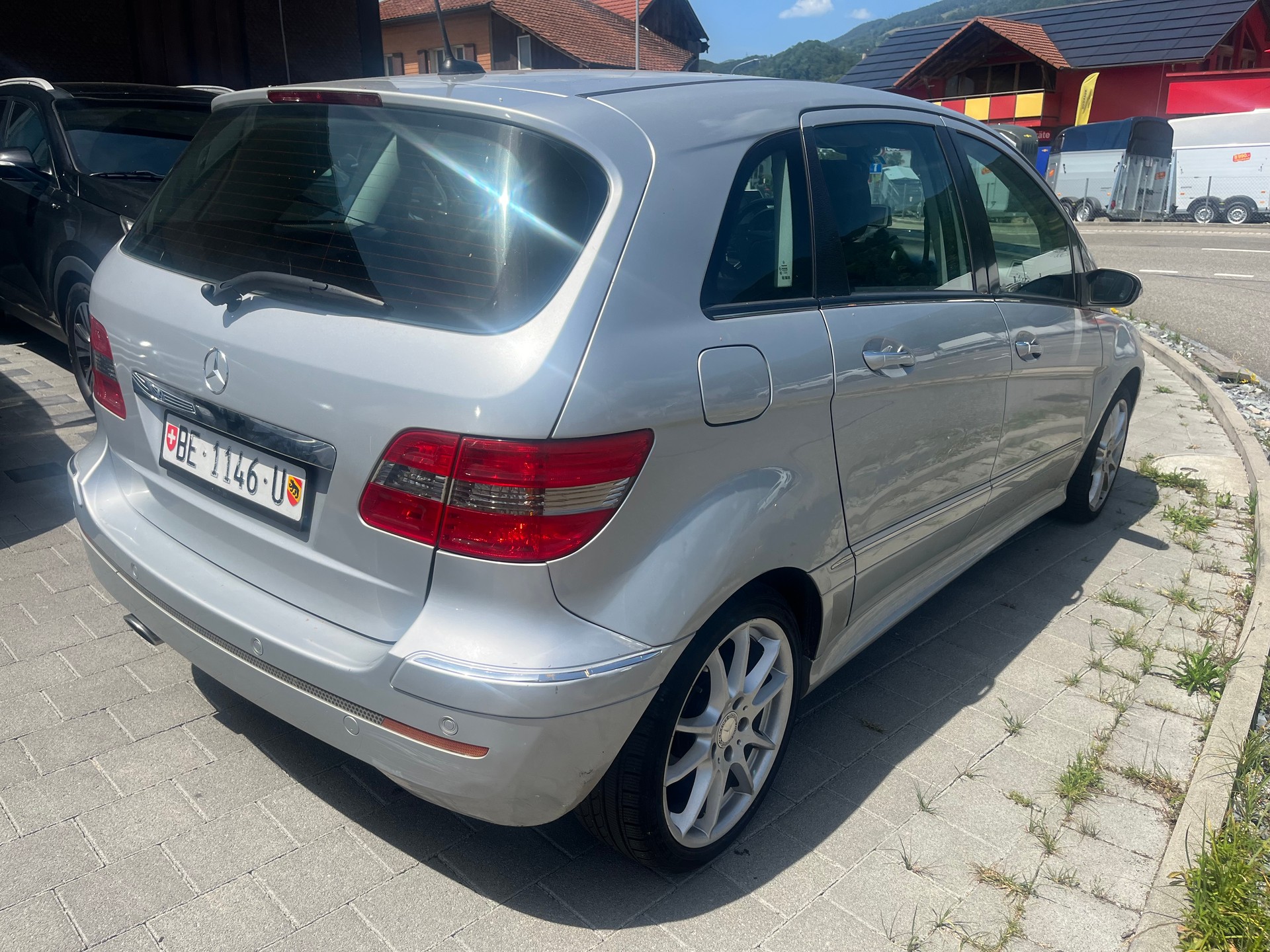 MERCEDES-BENZ B 200 CDI...Automat macht geräusche-image-9