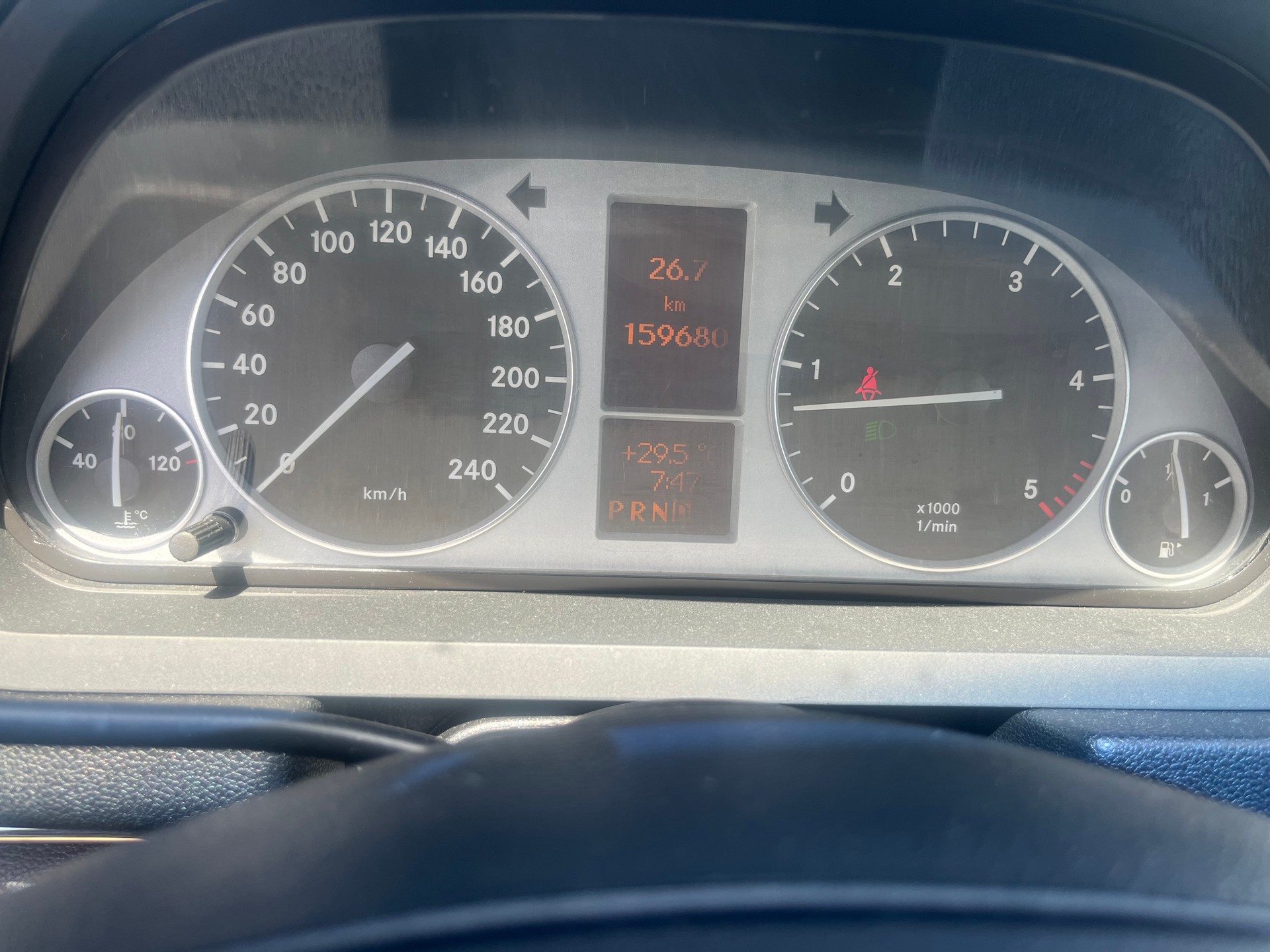 MERCEDES-BENZ B 200 CDI...Automat macht geräusche-image-6