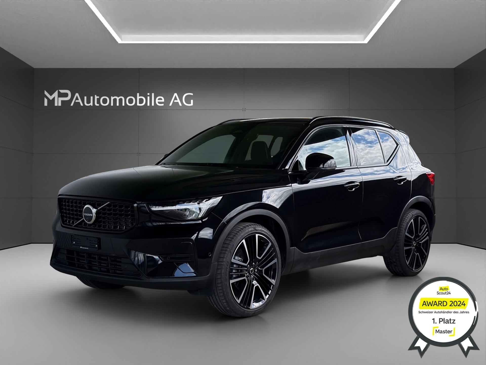 VOLVO XC40 B3 Benzin Mild Hybrid Plus Dark DCT-image-15