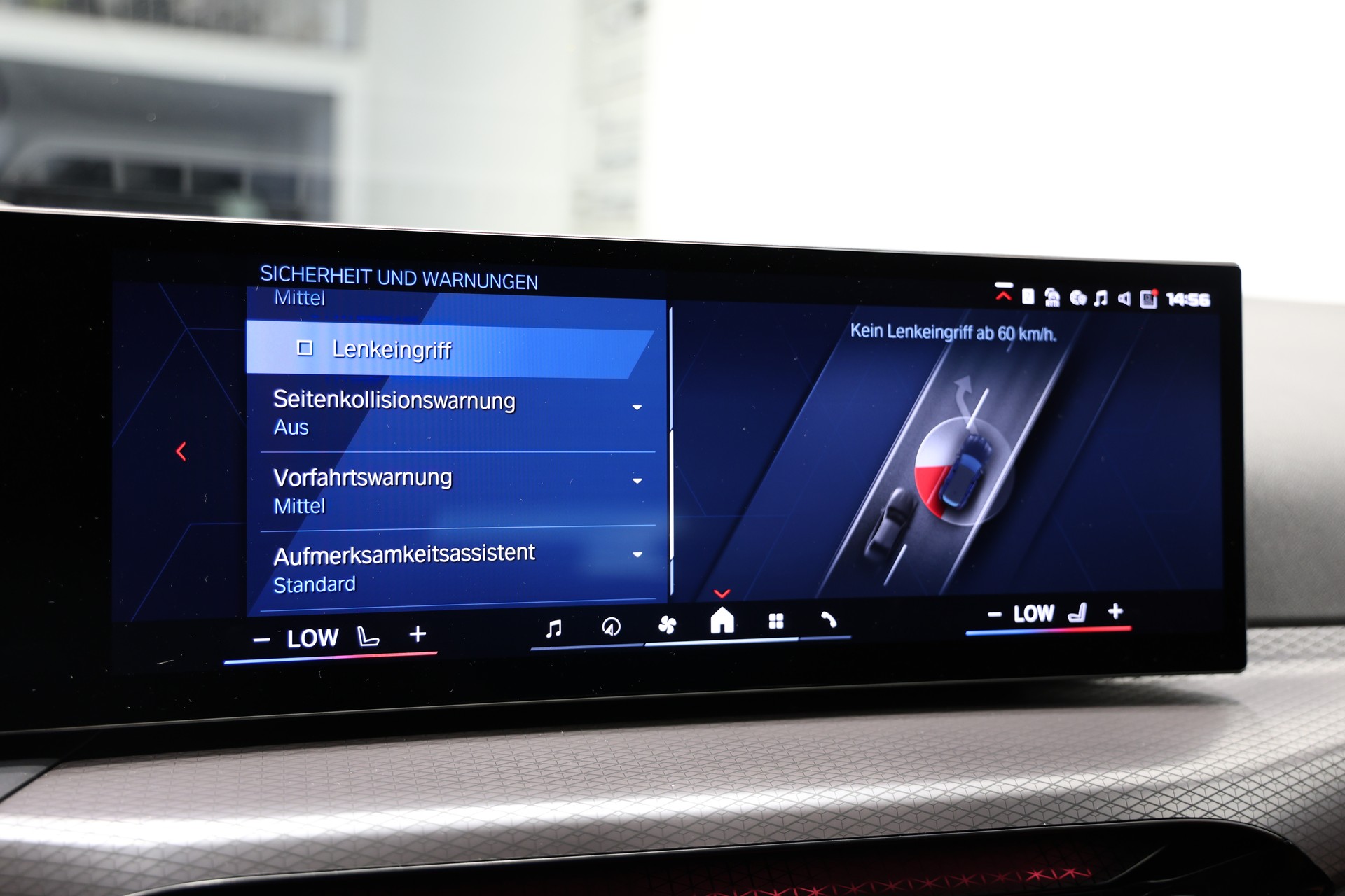 BMW M3 Touring xDrive Competition M LCI *530PS*BMW Werksgarantie bis 04.2030*-image-30