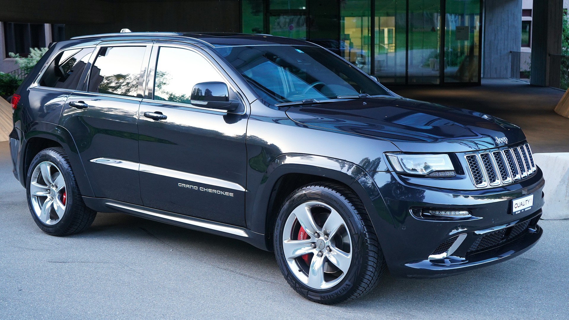 JEEP Grand Cherokee 6.4 V8 HEMI SRT8 Automatic