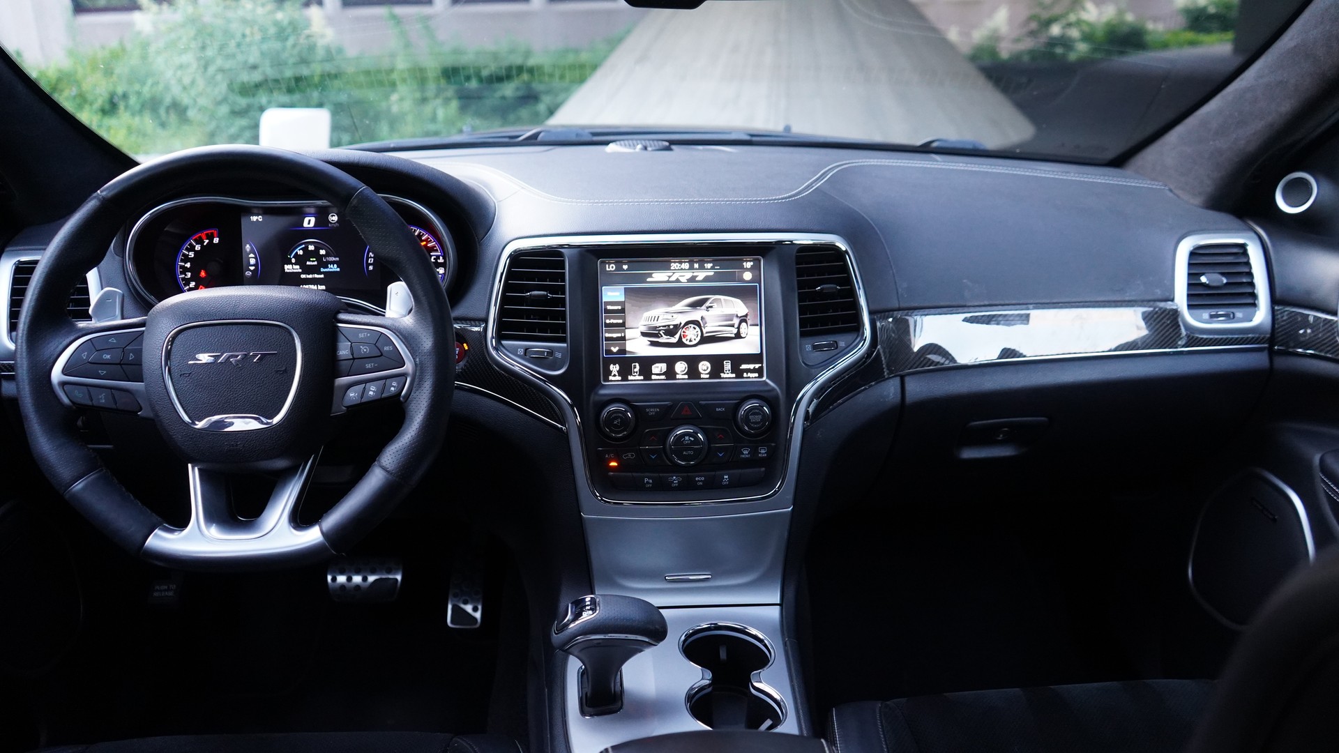 JEEP Grand Cherokee 6.4 V8 HEMI SRT8 Automatic-image-10
