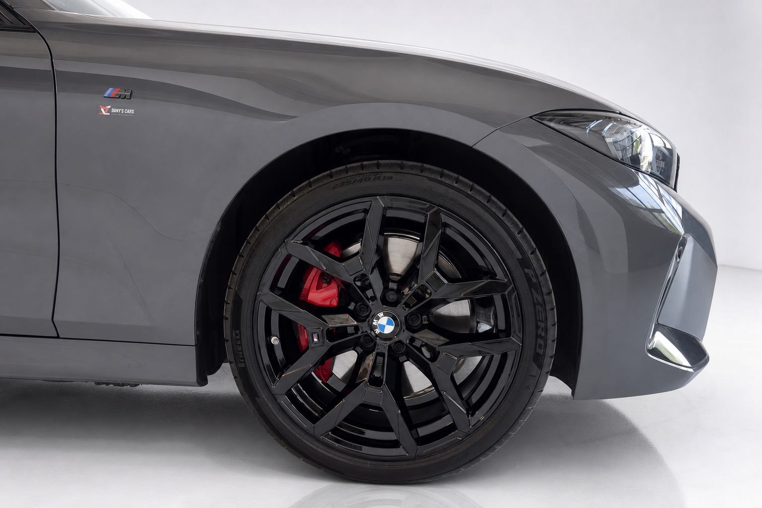 BMW M340i xDrive 48V Touring Steptronic M Sport Pro Individual-showroom-element-3