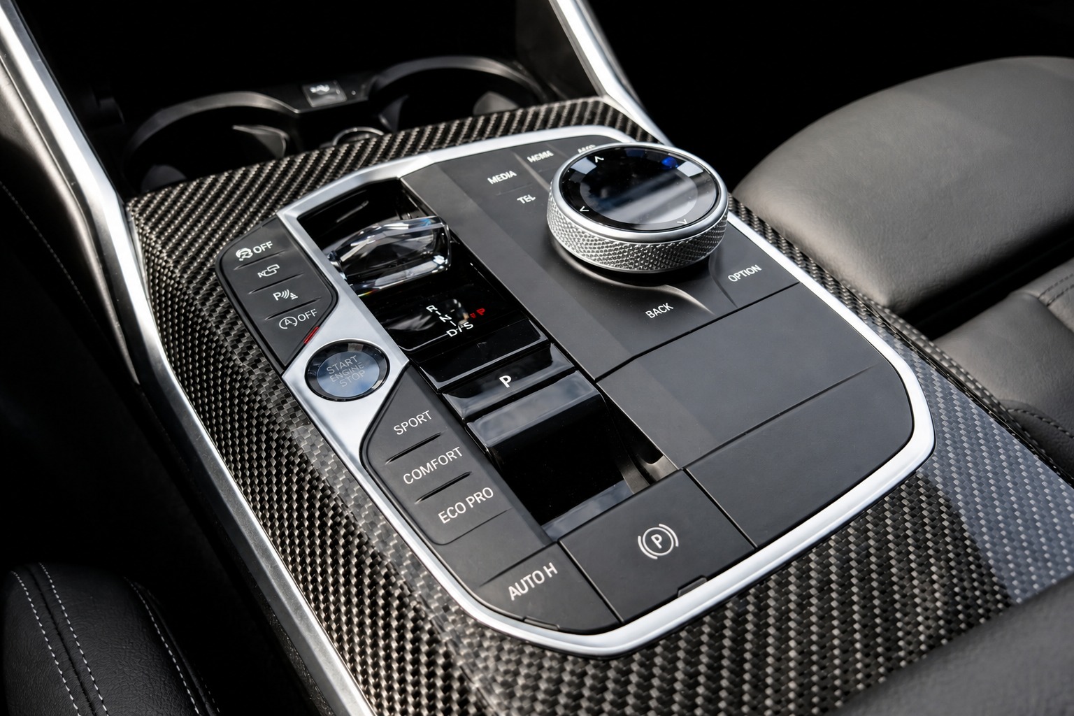BMW M340i xDrive 48V Touring Steptronic M Sport Pro Individual-image-12