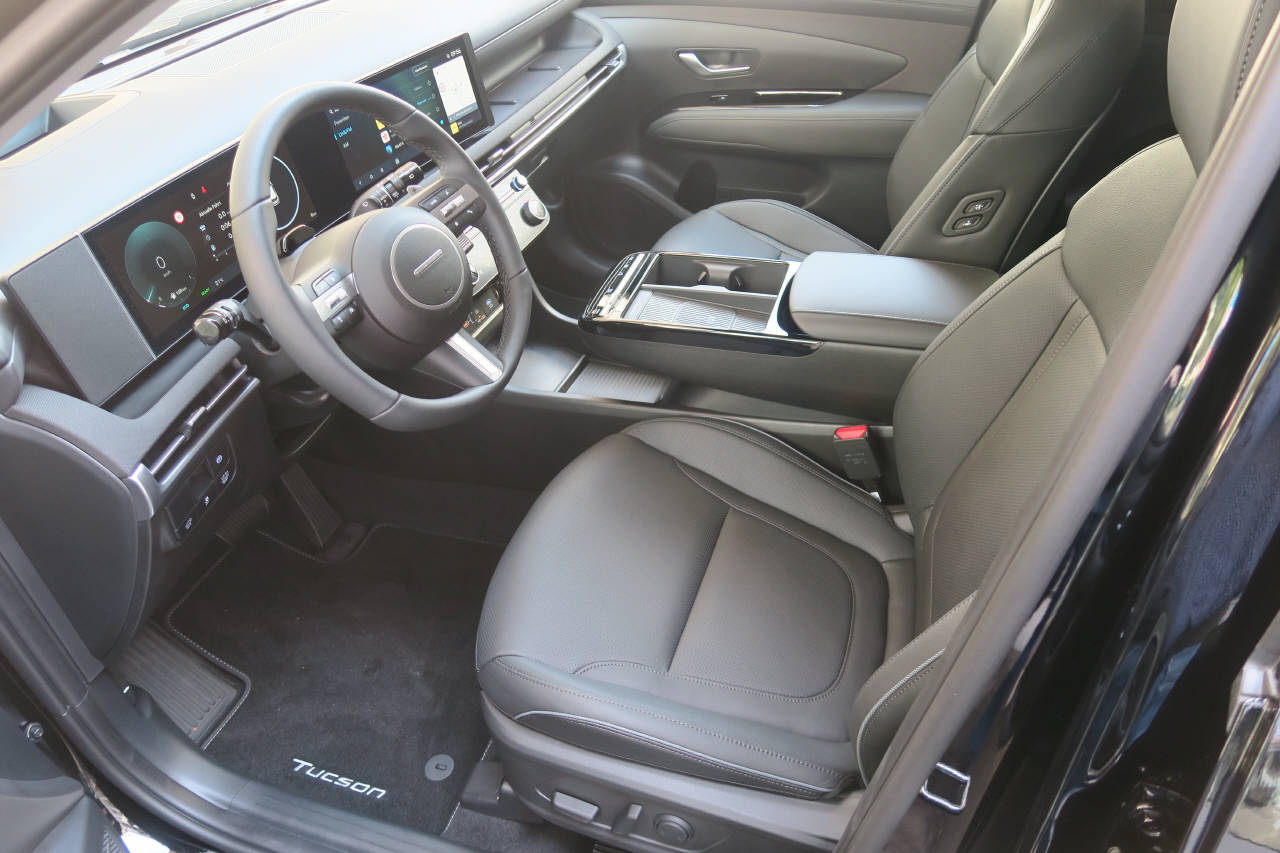 HYUNDAI Tucson 1.6 T-GDi HEV Vertex Swiss Edition 4x4-showroom-element-3