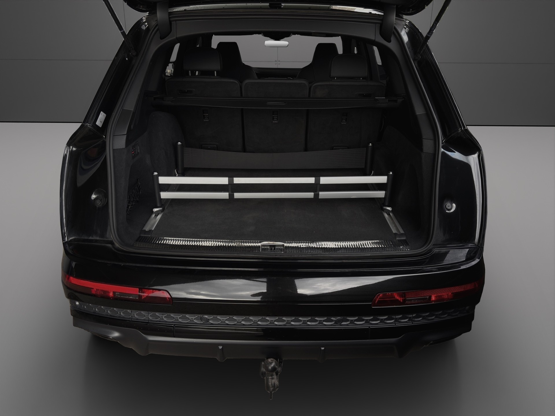 AUDI Q7 55 TFSI e quattro PHEV S line tiptronic-showroom-element-3