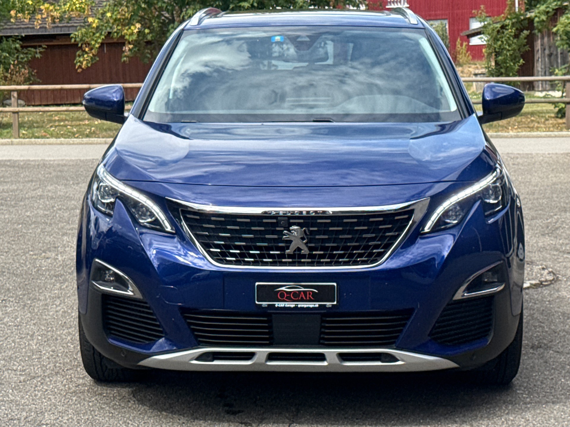 PEUGEOT 3008 1.2 PureTech Allure EAT-showroom-element-3