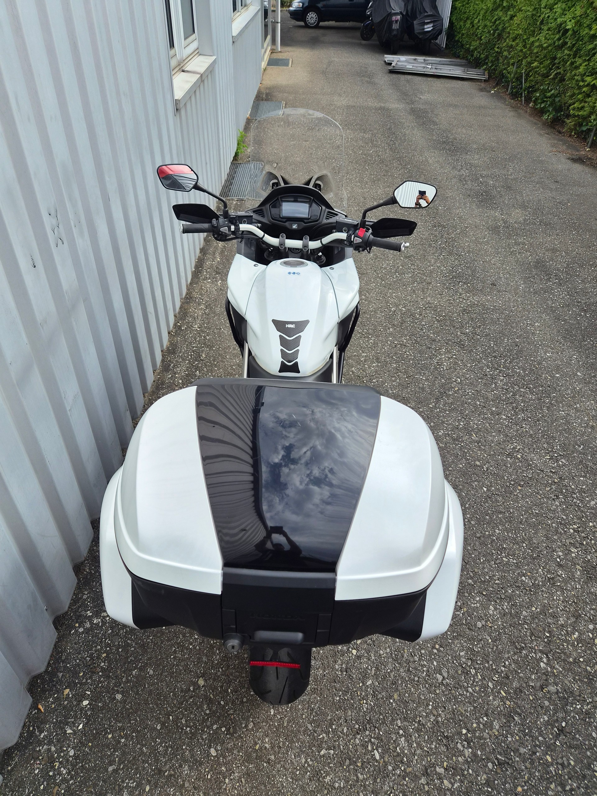 HONDA VFR 800 XA CROSSRUNNER-image-7