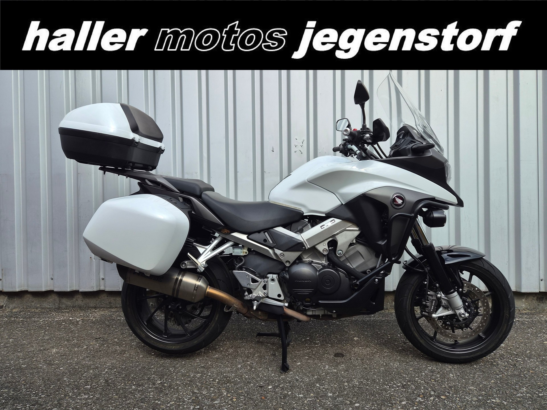 HONDA VFR 800 XA CROSSRUNNER-image-0