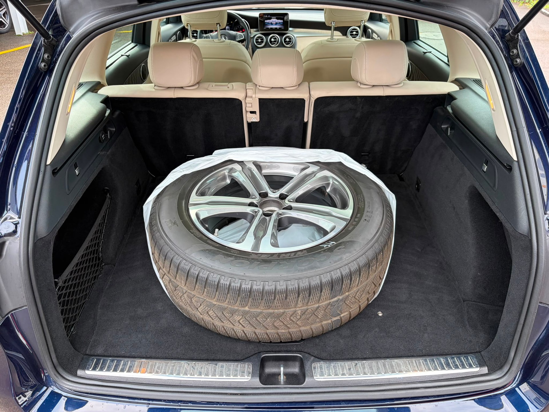 MERCEDES-BENZ GLC 250 Exclusive 4Matic 9G-Tronic-image-7