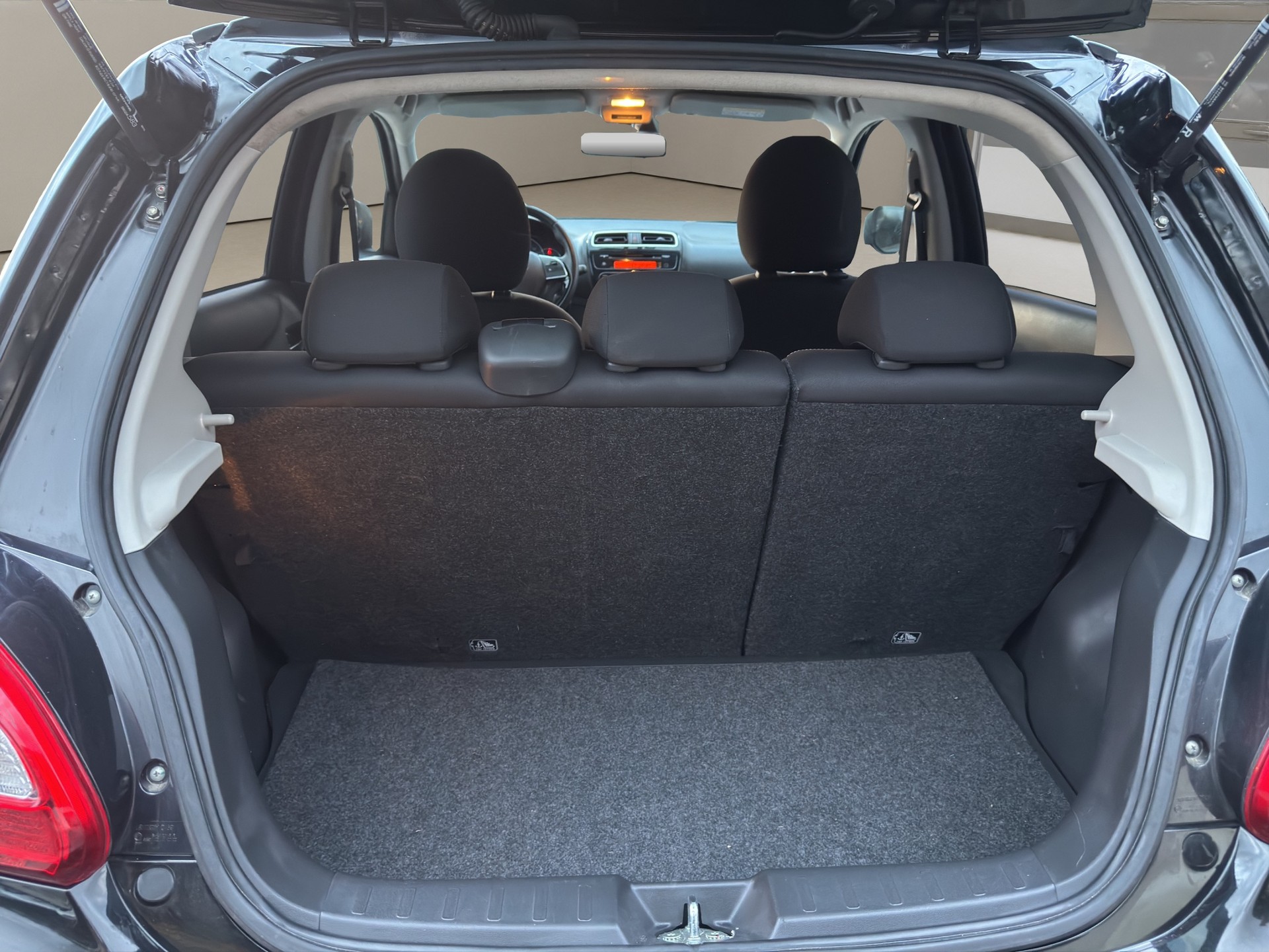 MITSUBISHI Space Star 1.2 Value CVT-image-13