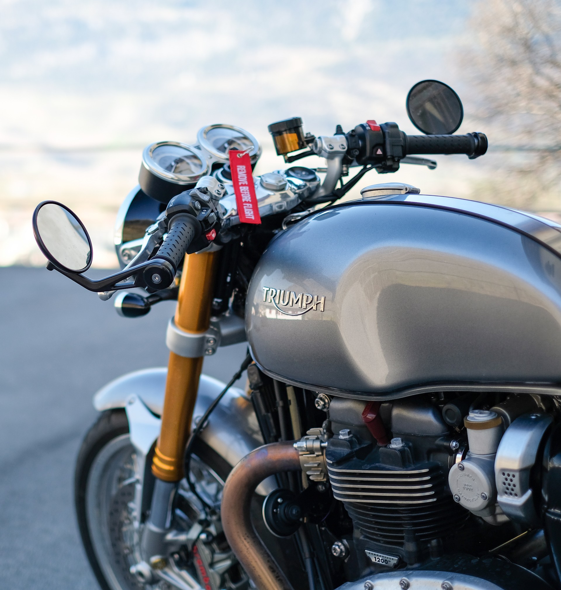 TRIUMPH Thruxton R 1200 i ABS-image-6