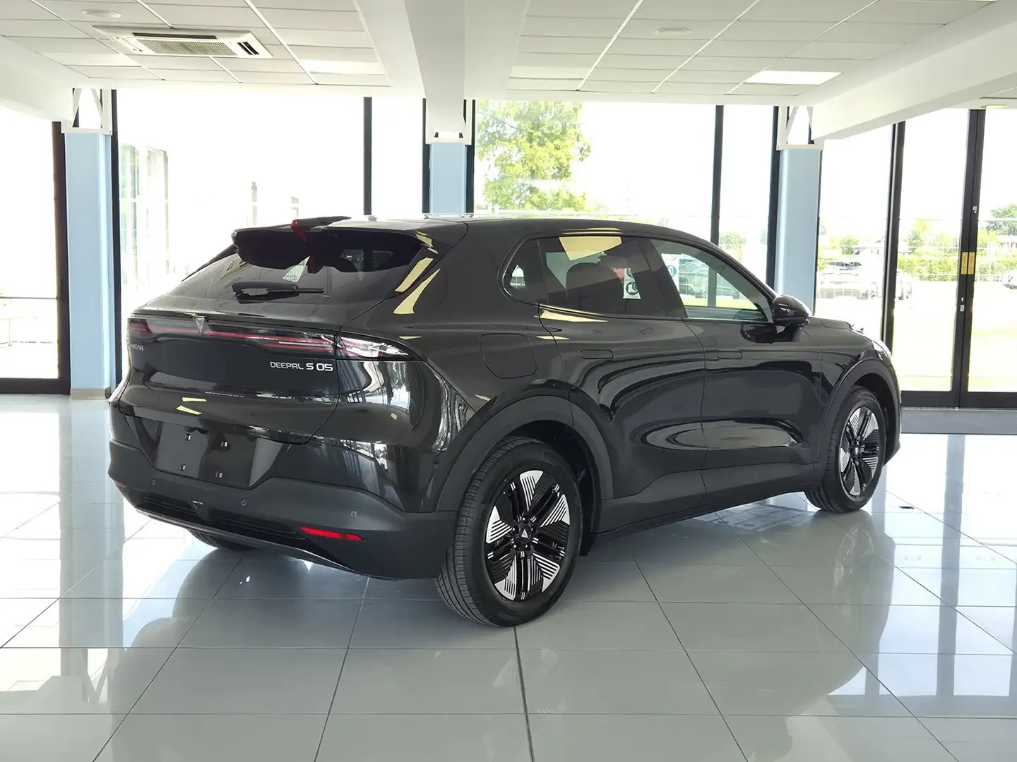 CHANGAN Deepal S05 Max 68.8 kWh-image-3