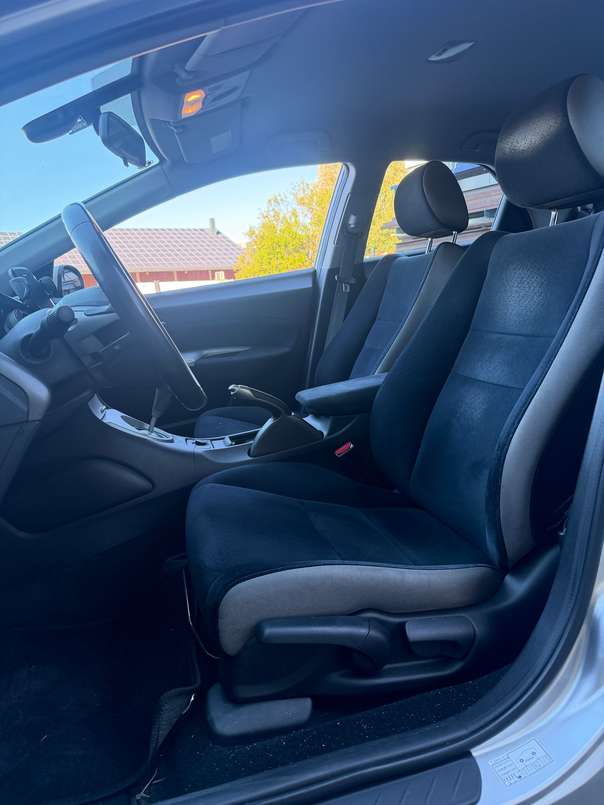 HONDA Civic 1.8i Comfort-image-7