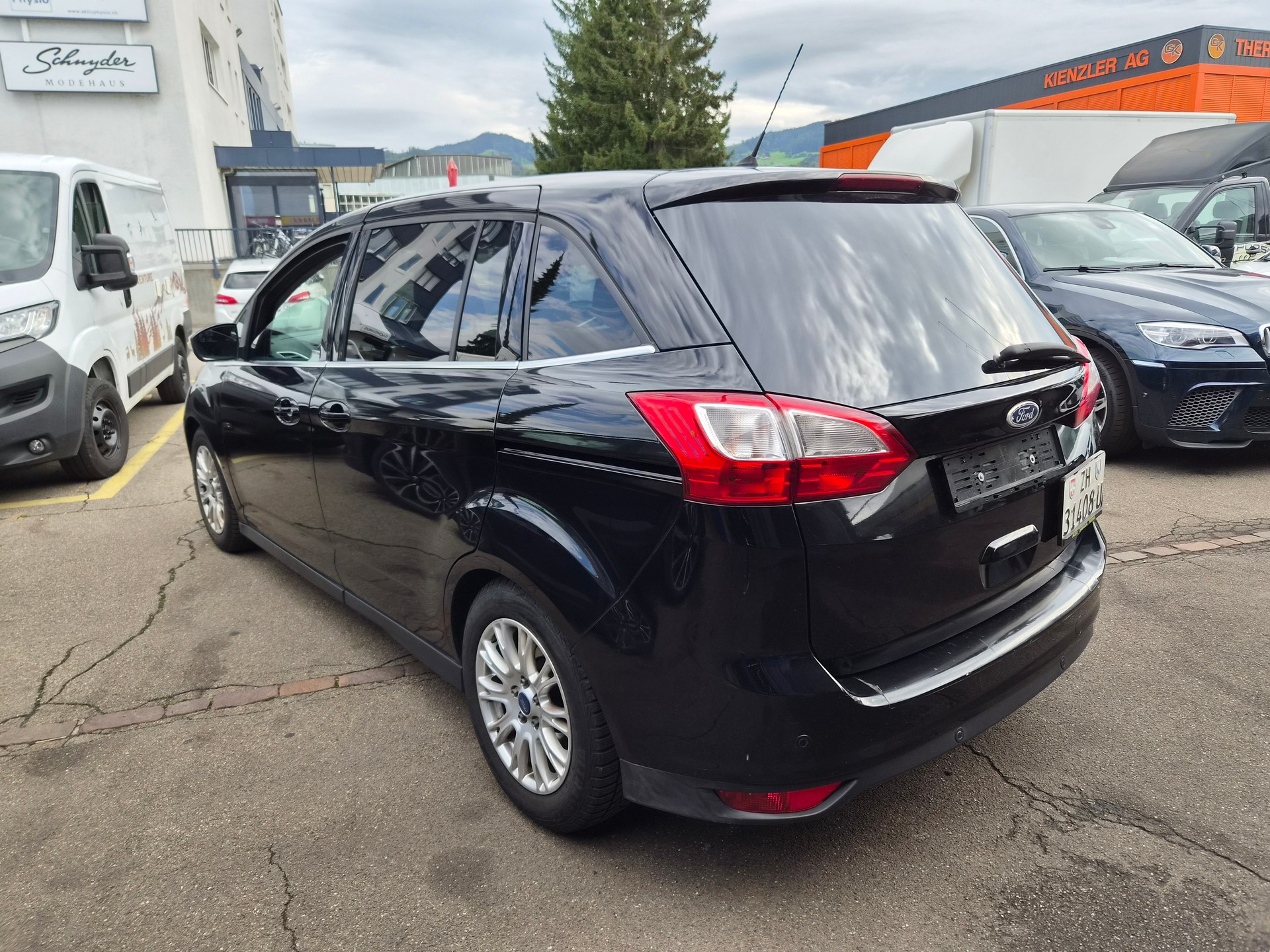FORD Grand C-Max 1.6 SCTi Titanium-showroom-element-3