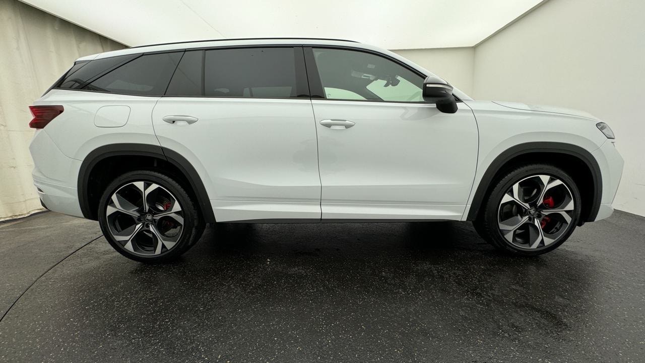 SKODA Kodiaq 2.0 TSI RS 4x4-showroom-element-1