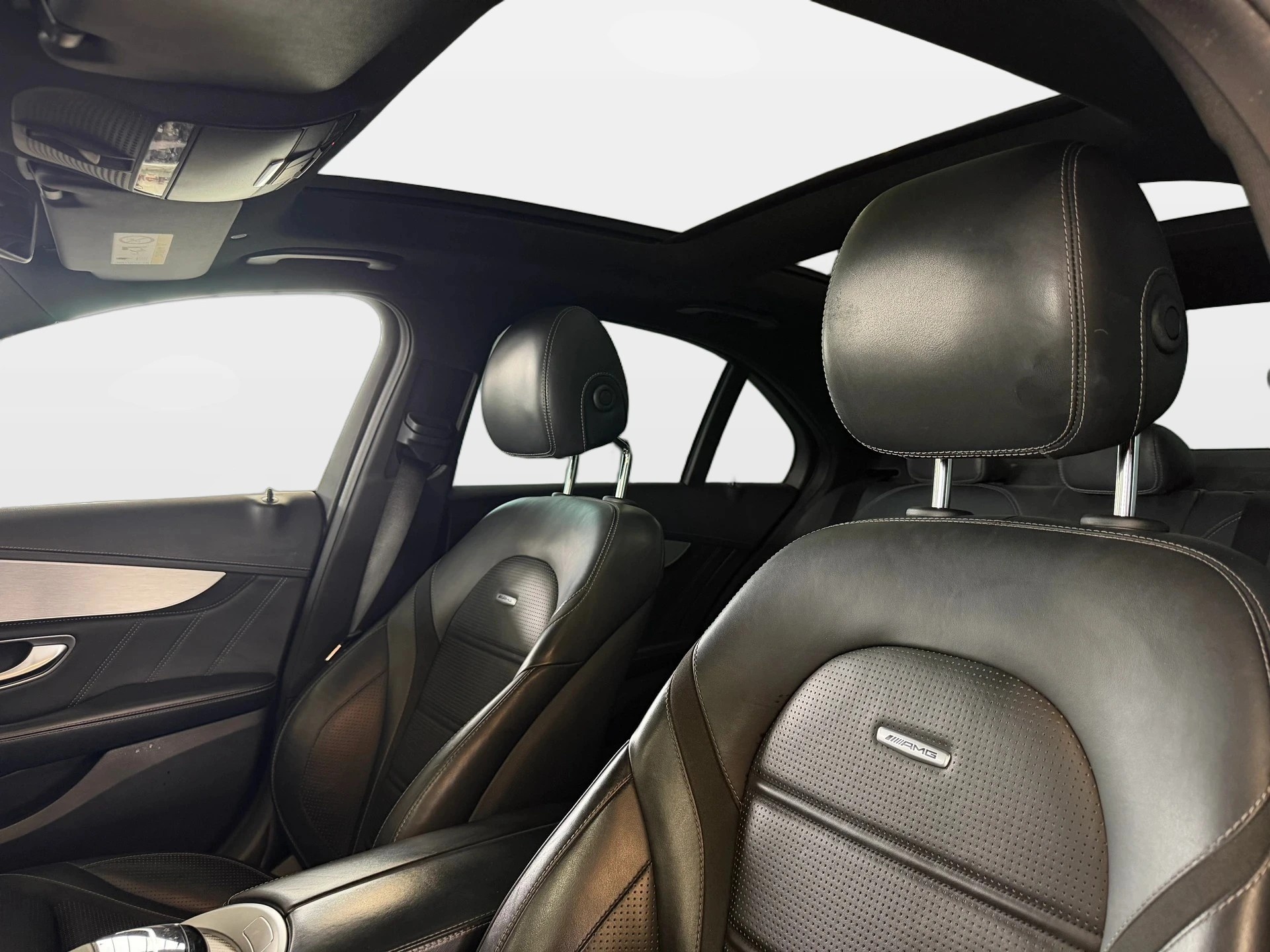 MERCEDES-BENZ C 63 AMG Speedshift | Multibeam LED | Burmester | Pano Dach-image-11
