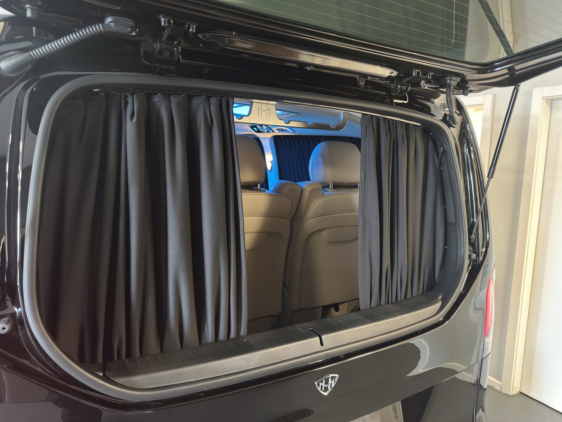 MERCEDES-BENZ MERCEDES-BENZ V 300 d Extra-Lang 4matic Exclusive FALCON AVERS V.I.P-image-53
